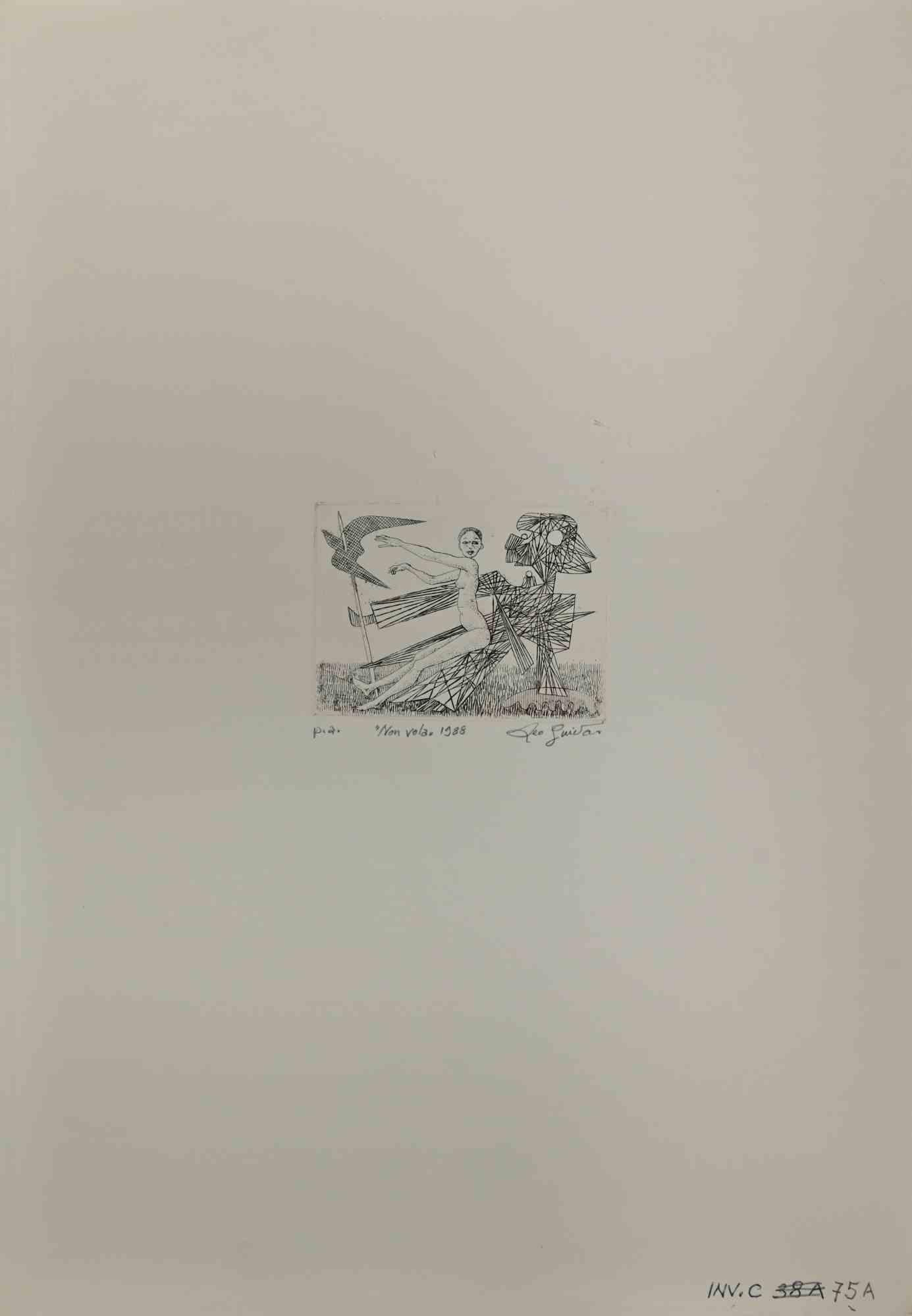 Doesn't Fly is an Etching realized by Leo Guida in 1980.

Good condition, proof artist.

Hand-signed, titled and dated by the artist with pencil.

Artist sensitive to current issues, artistic movements and historical techniques, Leo Guida has been