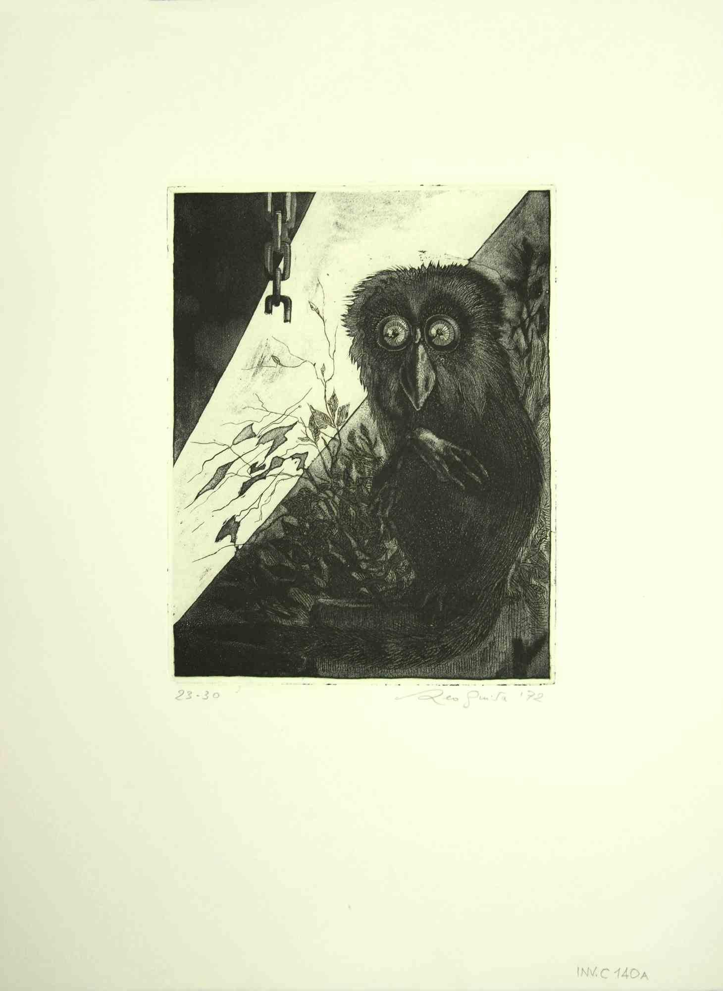 The Lemur is an original etching print realized by Leo Guida in 1970.

Hand-signed on the lower right and dated in pencil. Artist's proof, from the edition of 30 prints.

Tiled on the lower center in Italian" Le Mure e Catena".

Good condition,