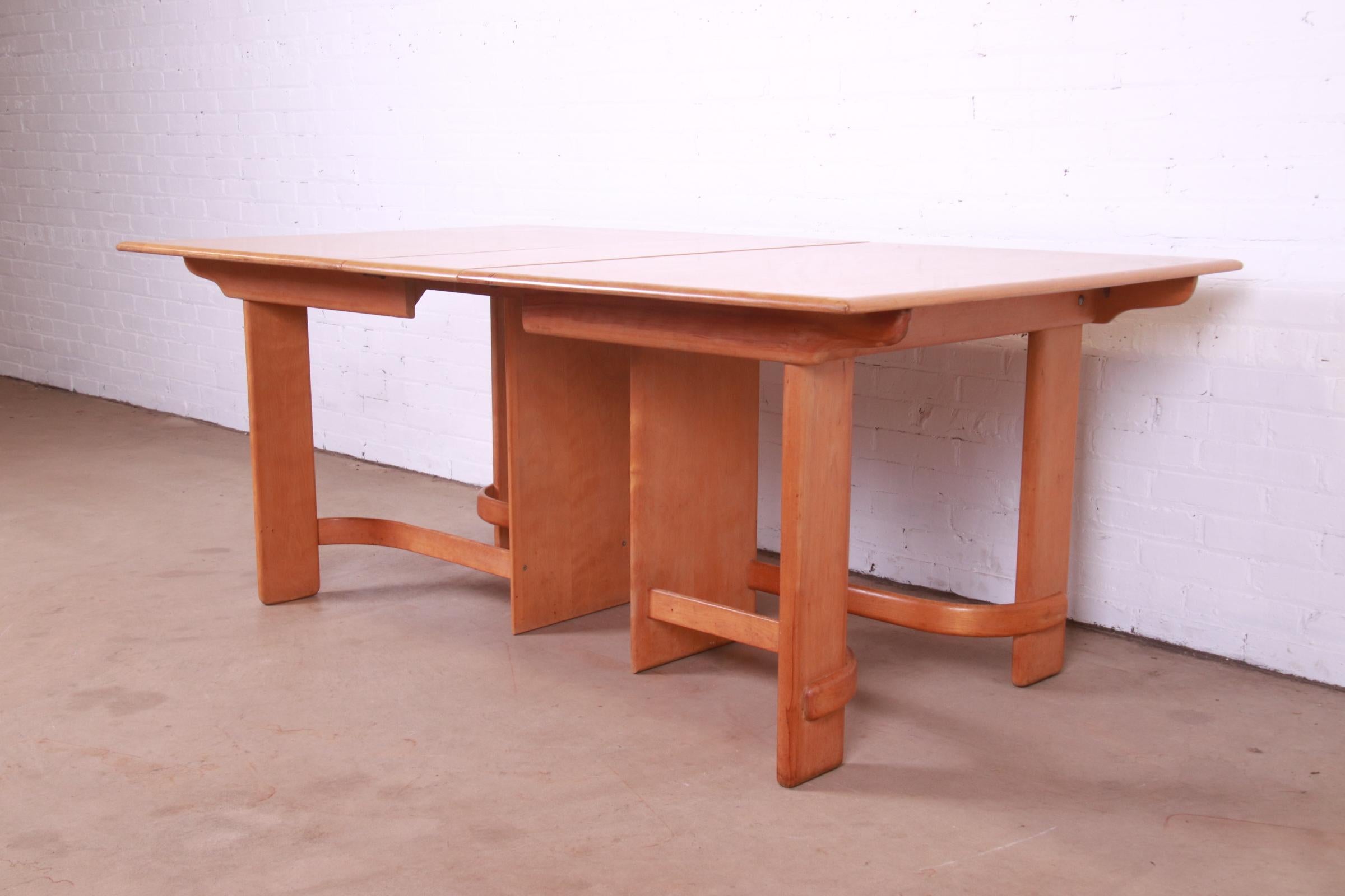 Mid-20th Century Gilbert Rohde for Heywood Wakefield Art Deco Maple Dining Table, 1930s