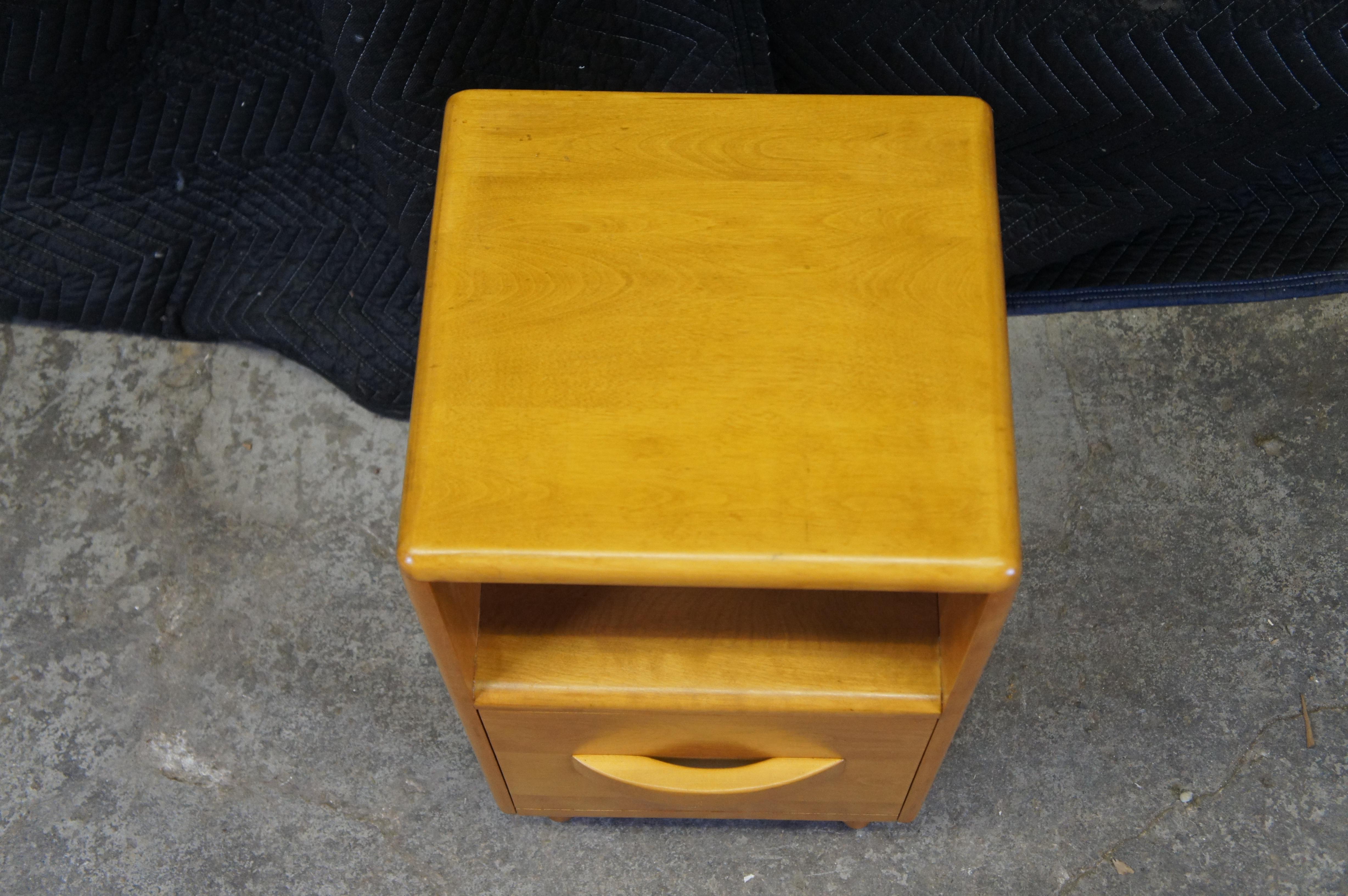 Leo Jiranek Heywood Wakefield MCM Maple Nightstand Accent Table 26