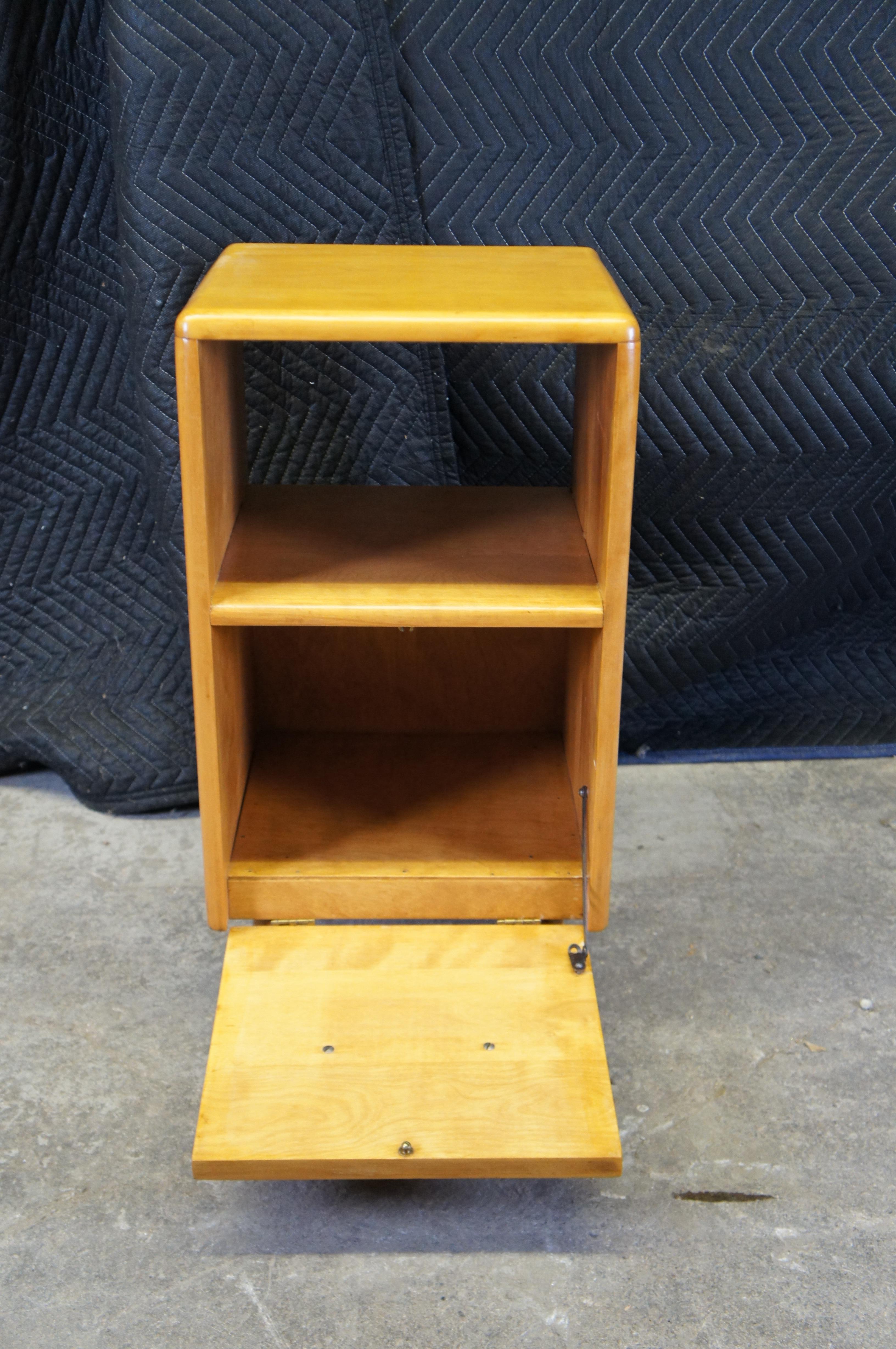 Leo Jiranek Heywood Wakefield MCM Maple Nightstand Accent Table 26