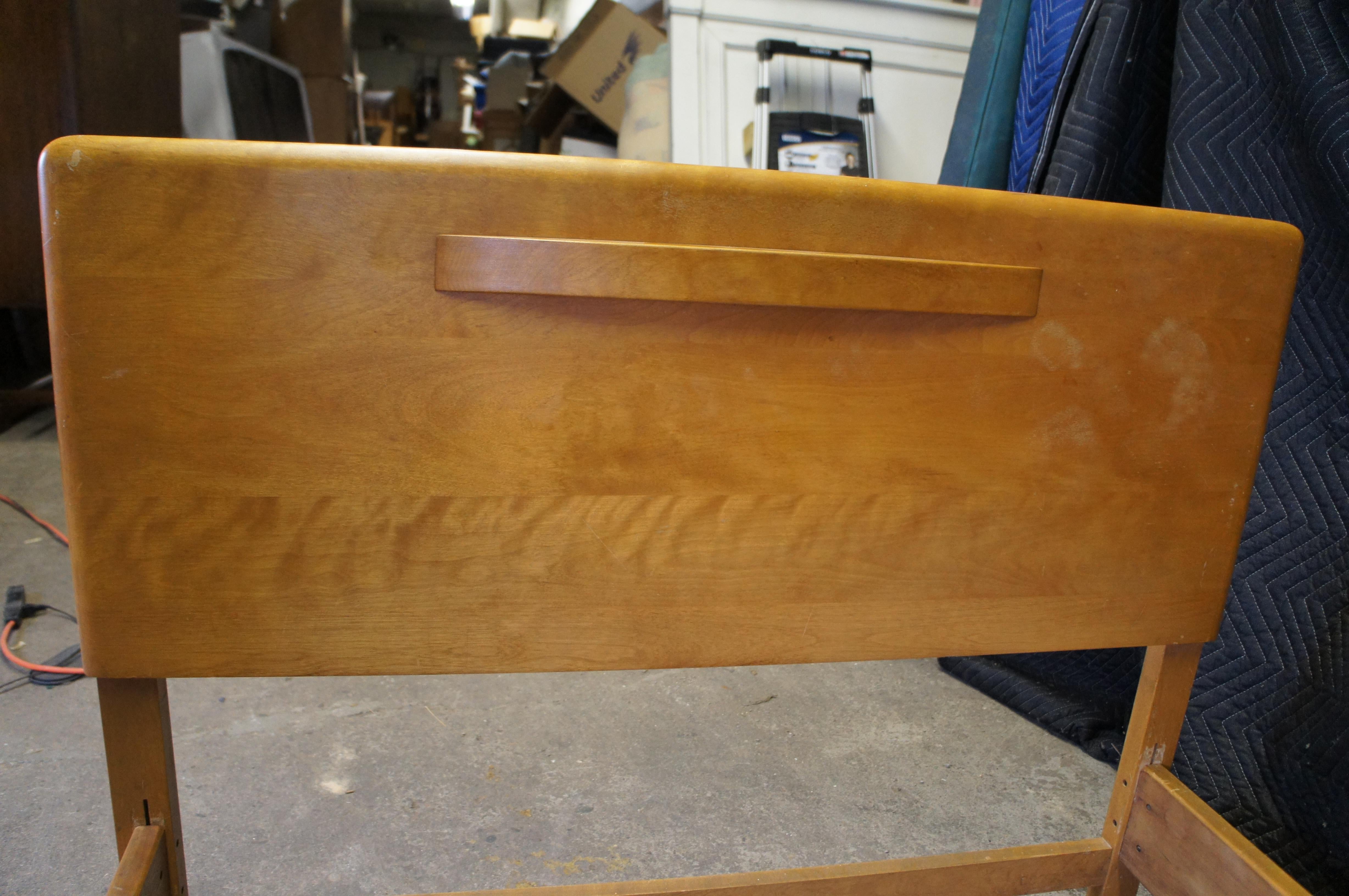 Leo Jiranek Heywood Wakefield Mid Century Modern Maple Twin Bed Frame 5