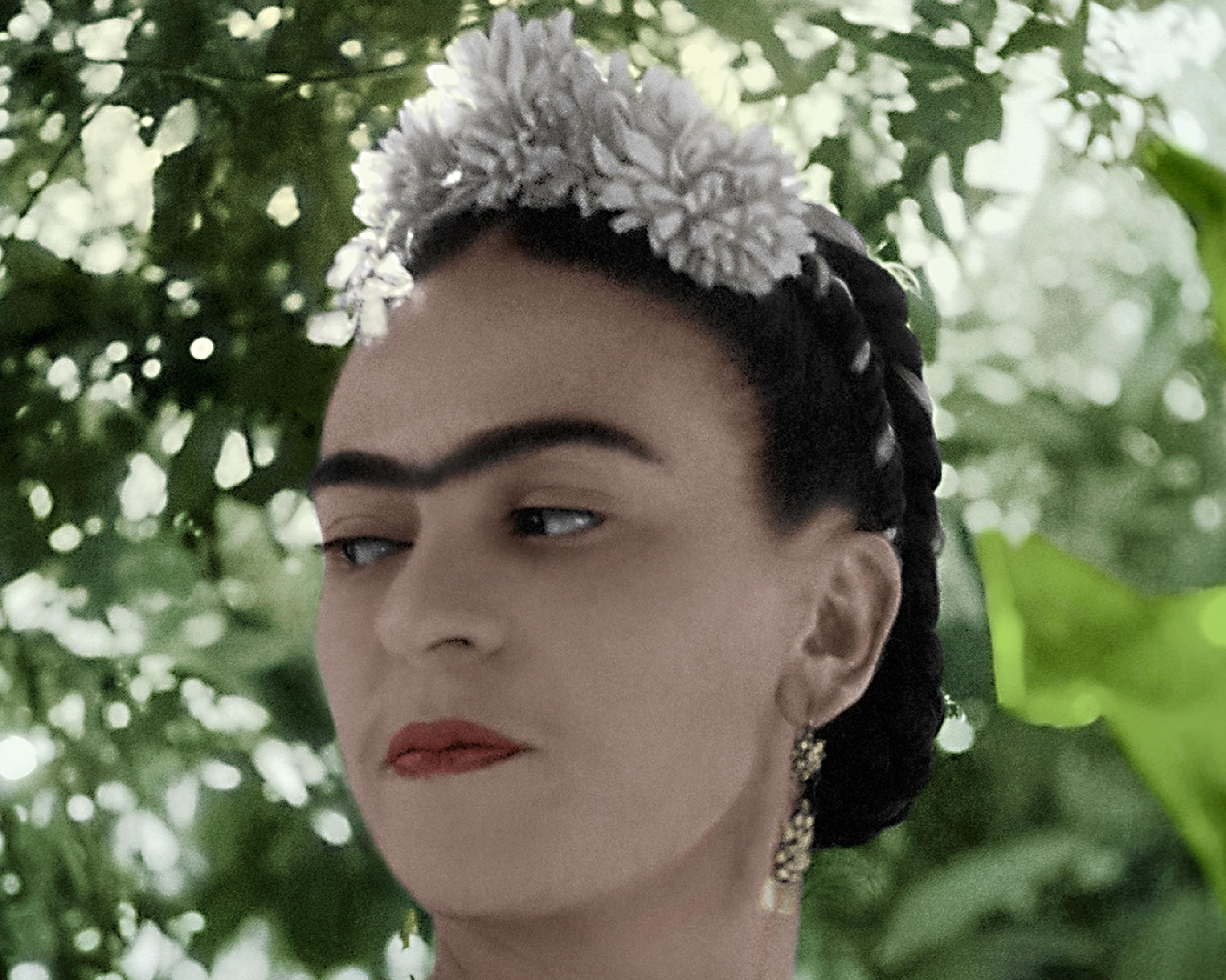 Frida Color, Xochimilco, 1941. Color Portrait - Photograph by Leo Matiz