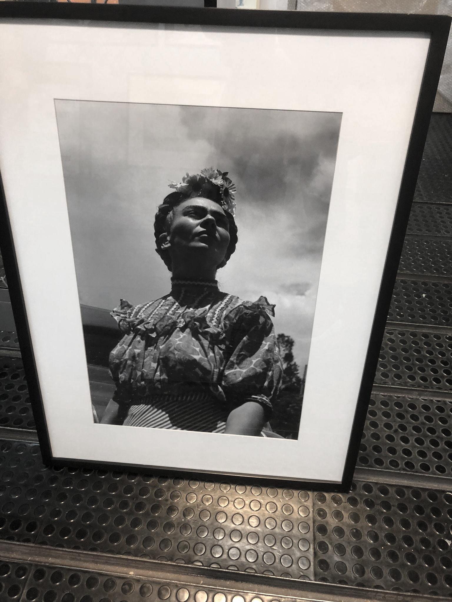 Frida Kahlo en Coyoacán, México VI. Black and white Portrait photograph. Framed - Other Art Style Photograph by Leo Matiz