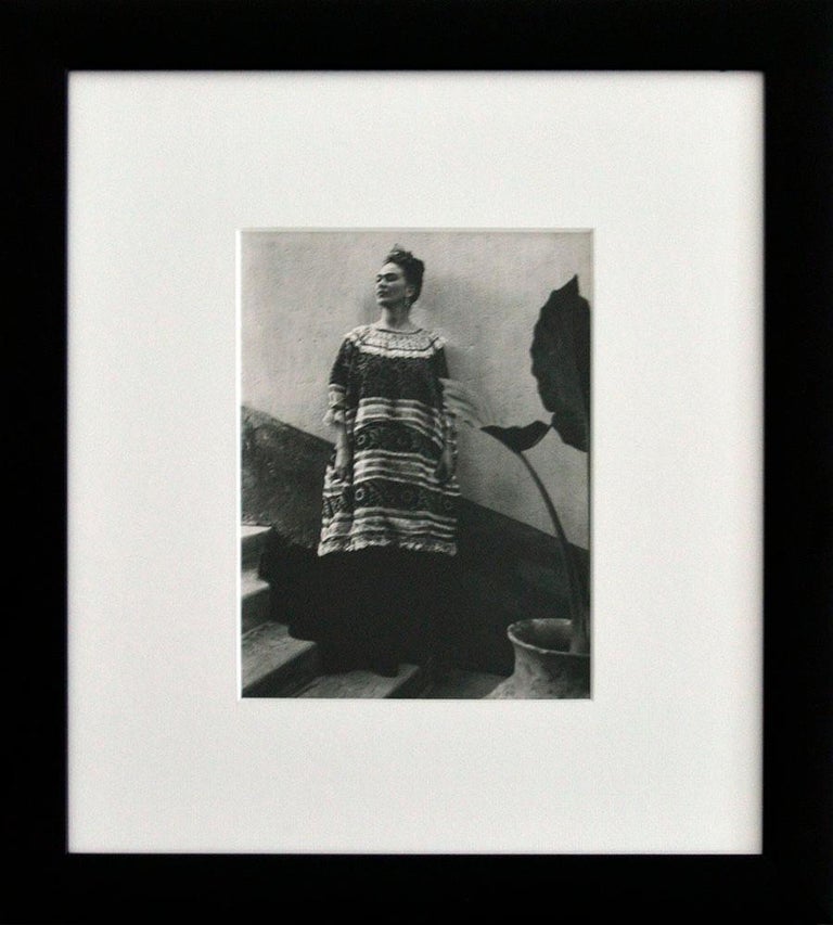 Leo Matiz Portrait Photograph - Frida Kahlo, Casa Azul Coyoacán, Mexico. Framed