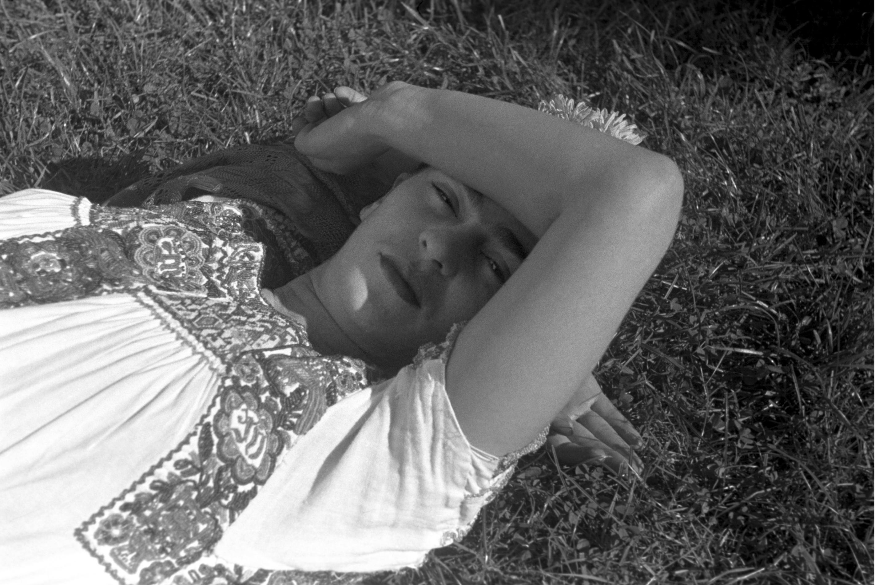 Frida posing, Xochimilco, 1941. - Photograph by Leo Matiz