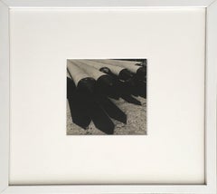 Rohre. Abstrakte Schwarz-Weiß-Vintage-Fotografie. (Gerahmt)