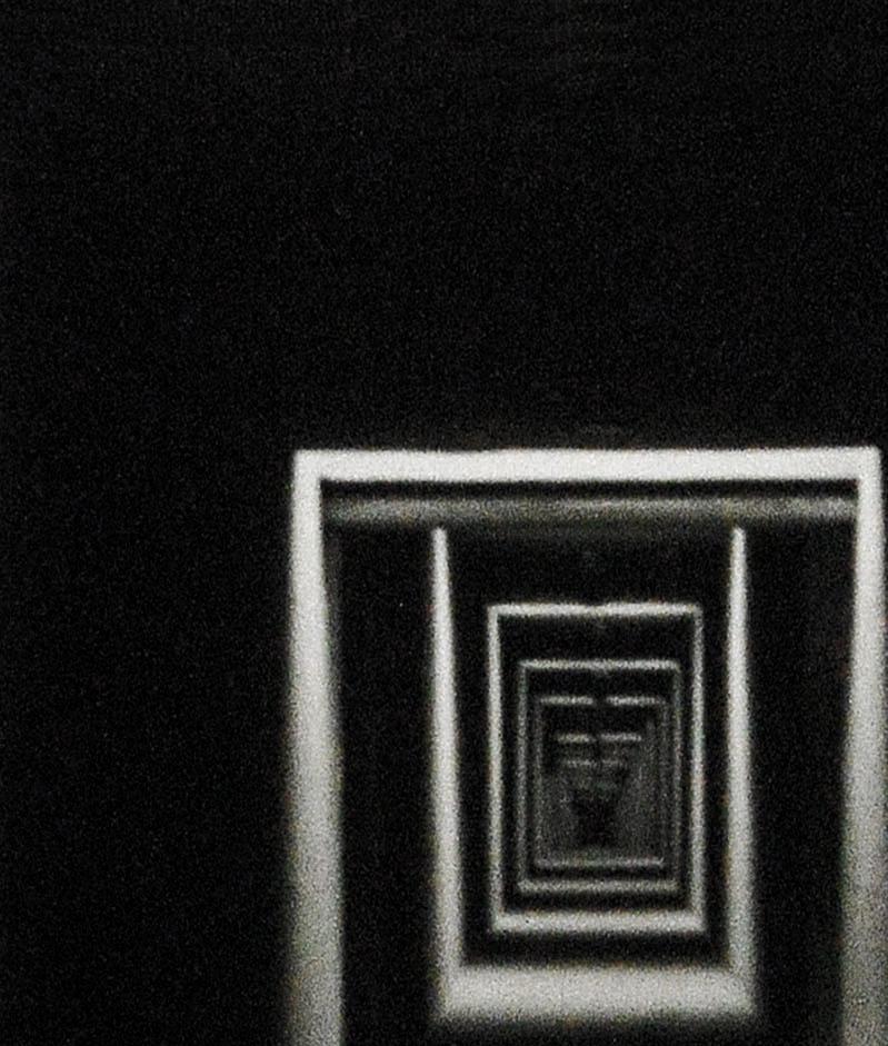 Des photographies en noir et blanc qui révèlent les différentes facettes et recherches esthétiques du légendaire photographe colombien, reconnu comme le créateur d'images mémorables réalistes, abstraites et avant-gardistes. Ils ont fait de Leo Matiz