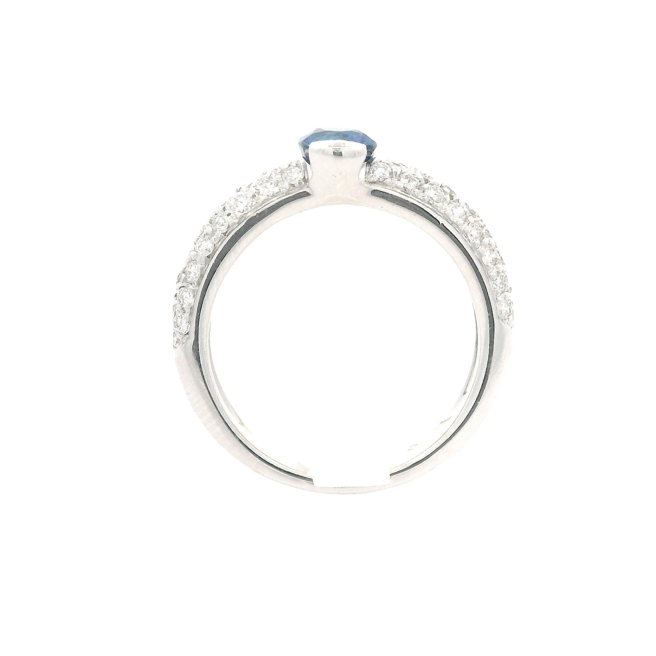 Leo Pizzo 18k White Gold 1.51ctw Oval Royal Blue Sapphire & Pave Diamond Ring 6