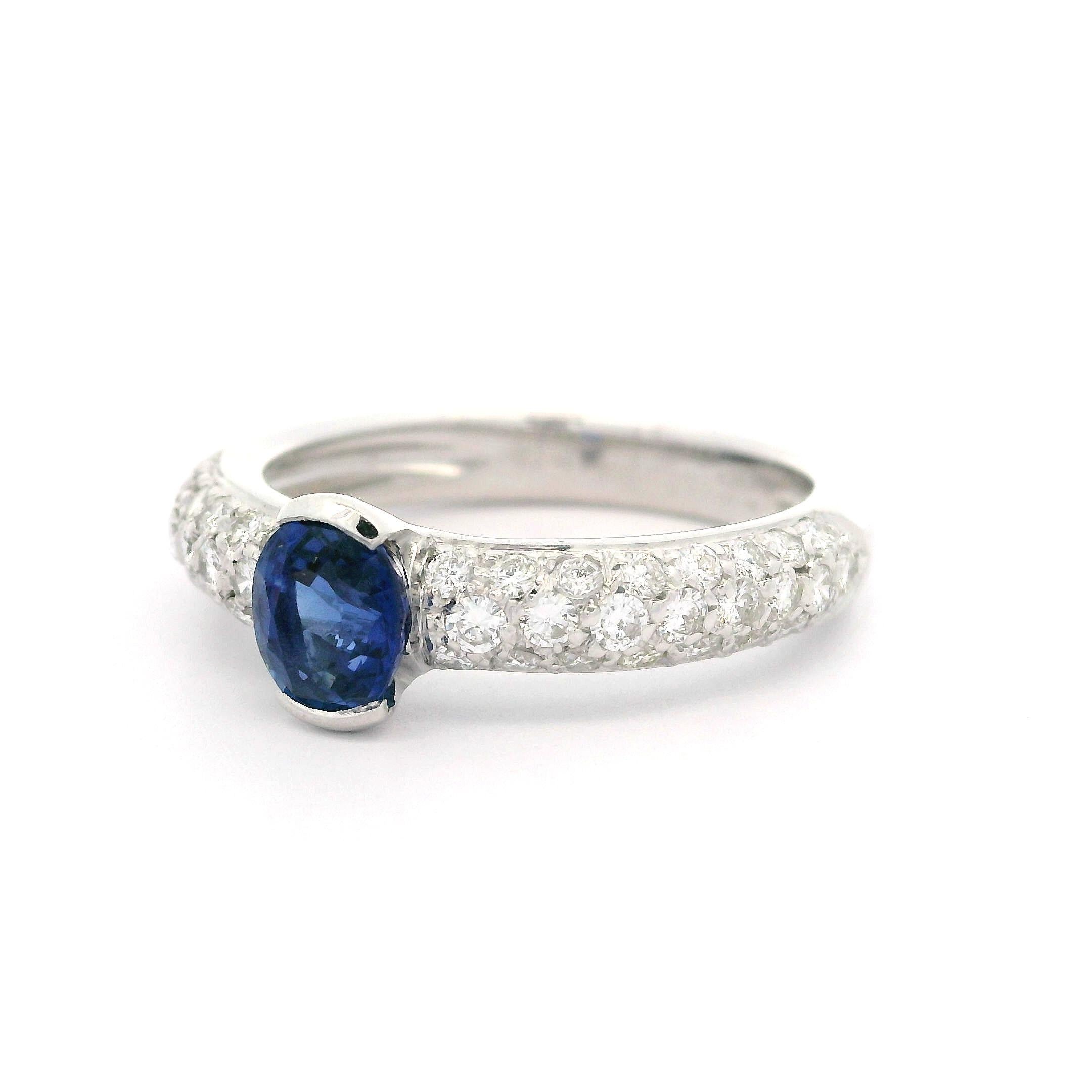 Leo Pizzo 18k White Gold 1.51ctw Oval Royal Blue Sapphire & Pave Diamond Ring 11