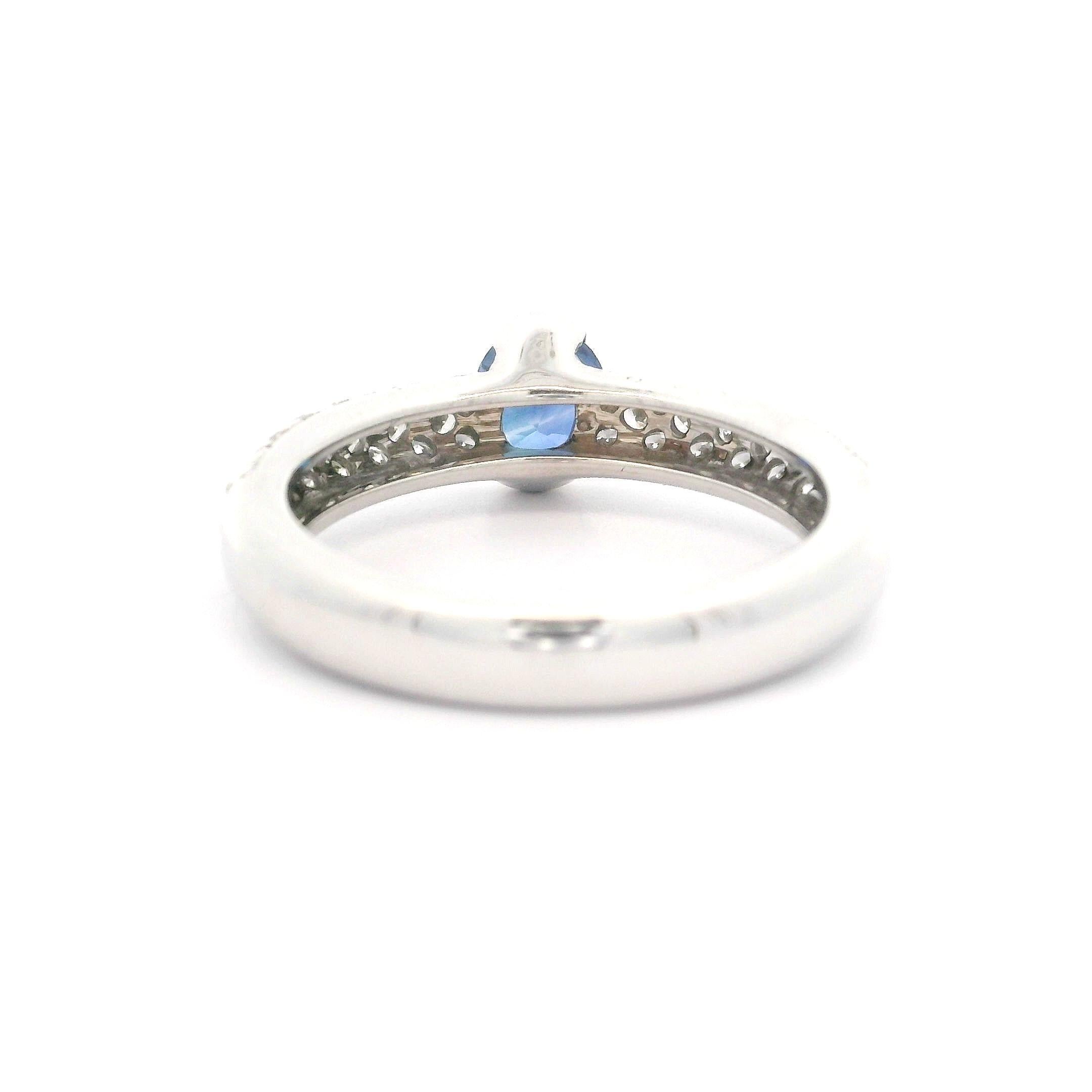 Leo Pizzo 18k White Gold 1.51ctw Oval Royal Blue Sapphire & Pave Diamond Ring 2
