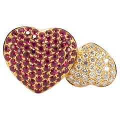 Leo Pizzo Bague de cocktail Amore Love Diamond Ruby Double Heart en or jaune 18 carats