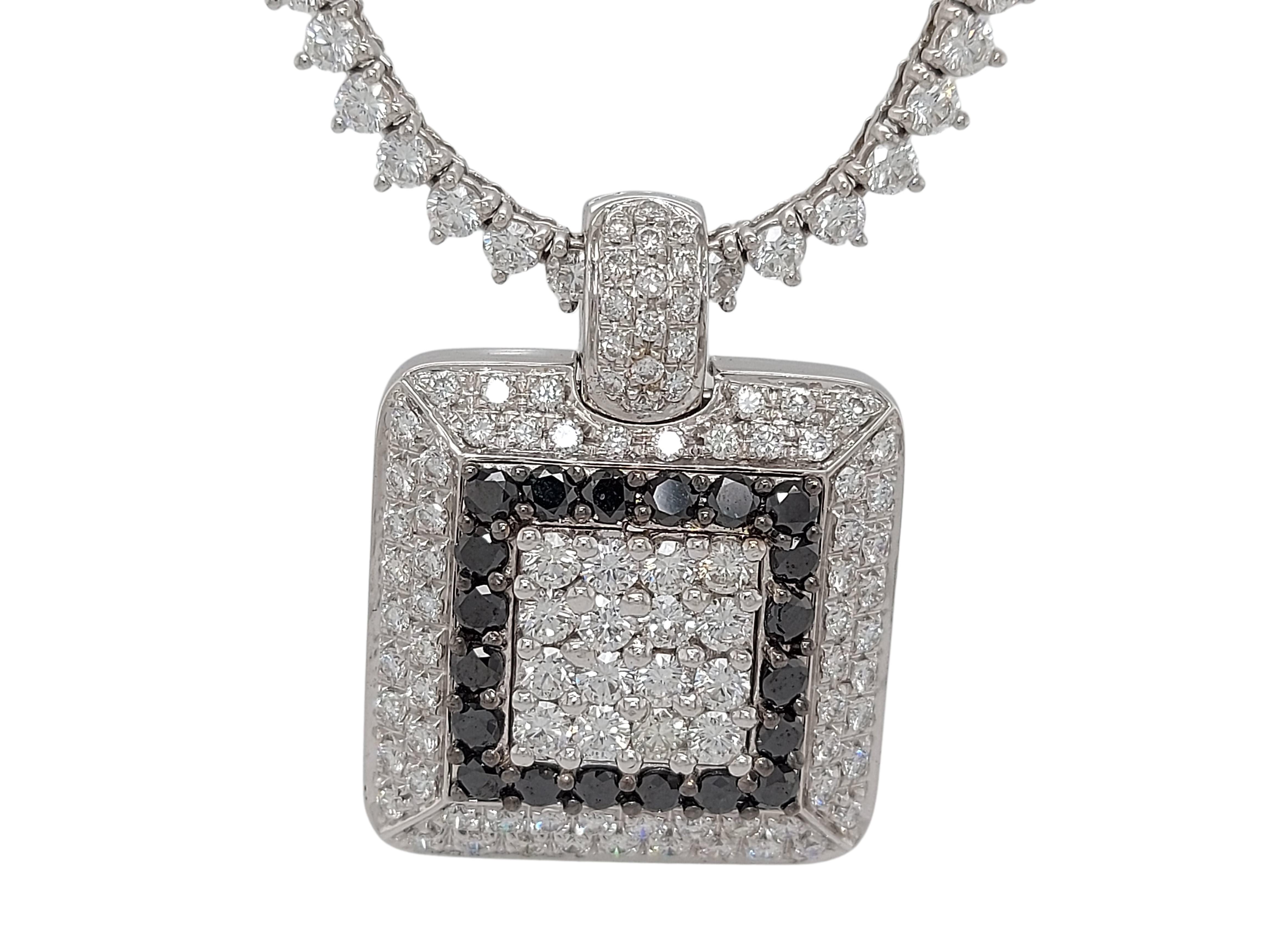 Leo Pizzo 18 Karat White Gold Necklace with 12.04 Carat Black and White Diamonds For Sale 3