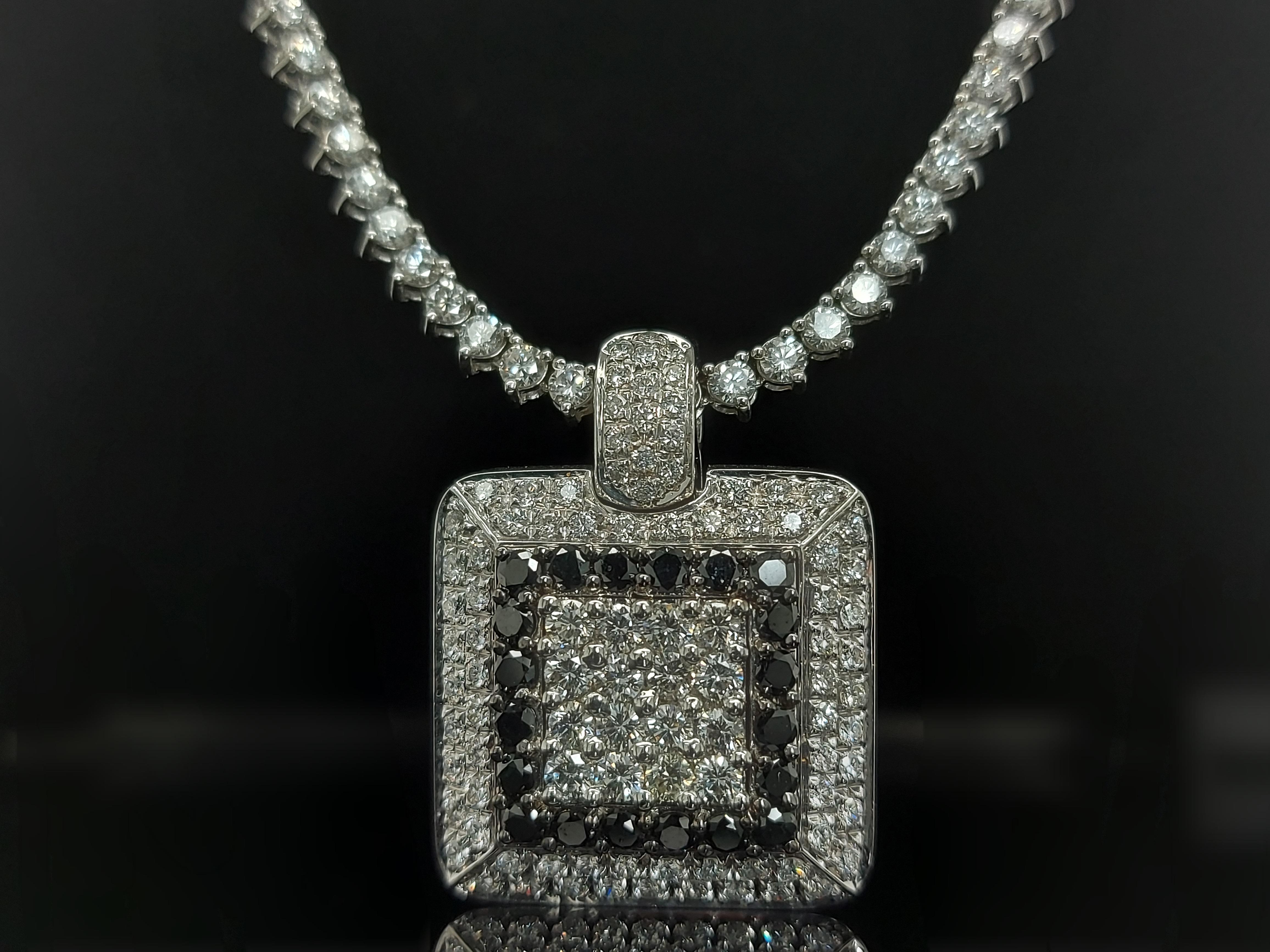 Women's or Men's Leo Pizzo 18 Karat White Gold Necklace with 12.04 Carat Black and White Diamonds For Sale