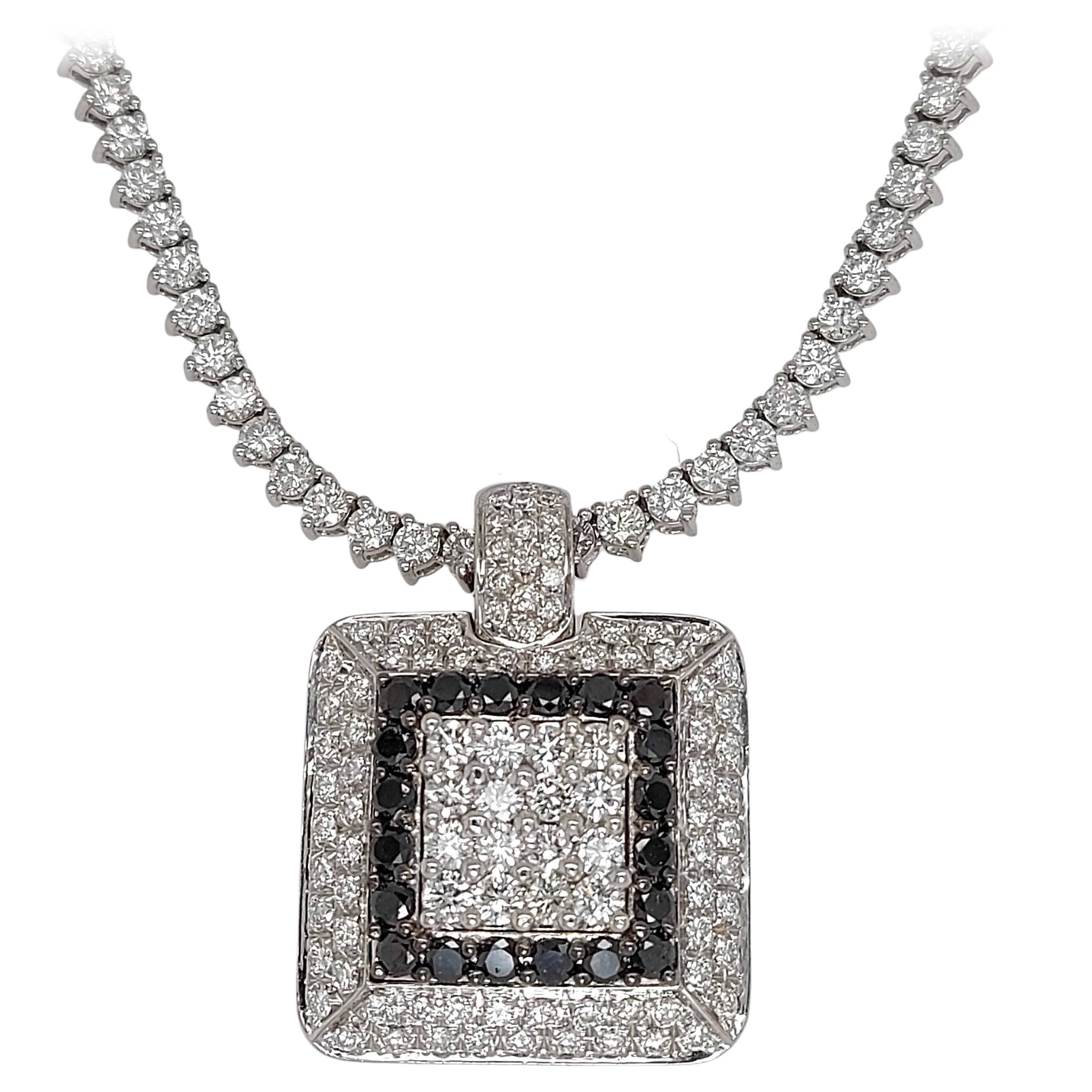 Leo Pizzo 18 Karat White Gold Necklace with 12.04 Carat Black and White Diamonds For Sale