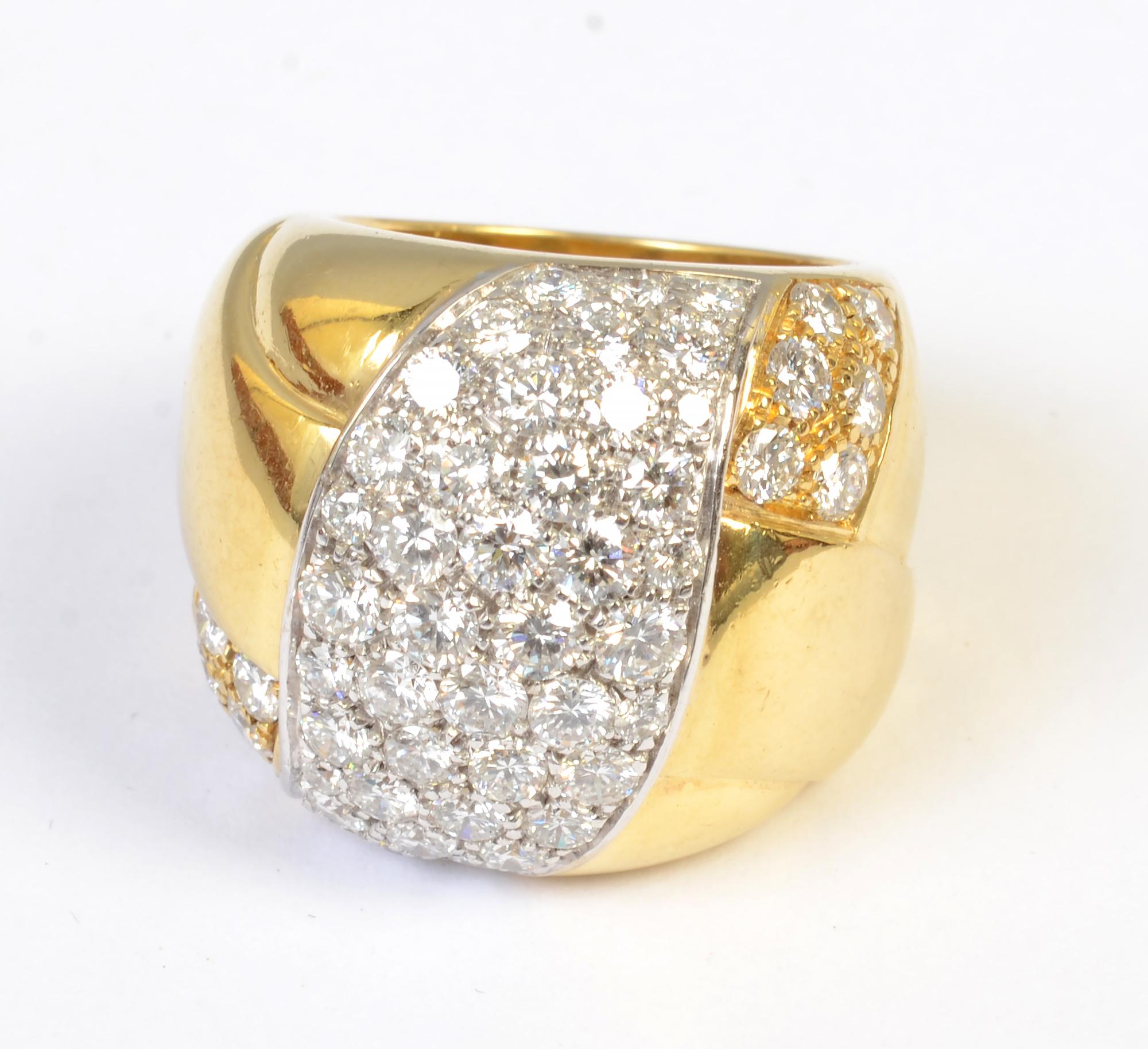 Contemporary Leo Pizzo Wide Gold Diamond Band Ring For Sale