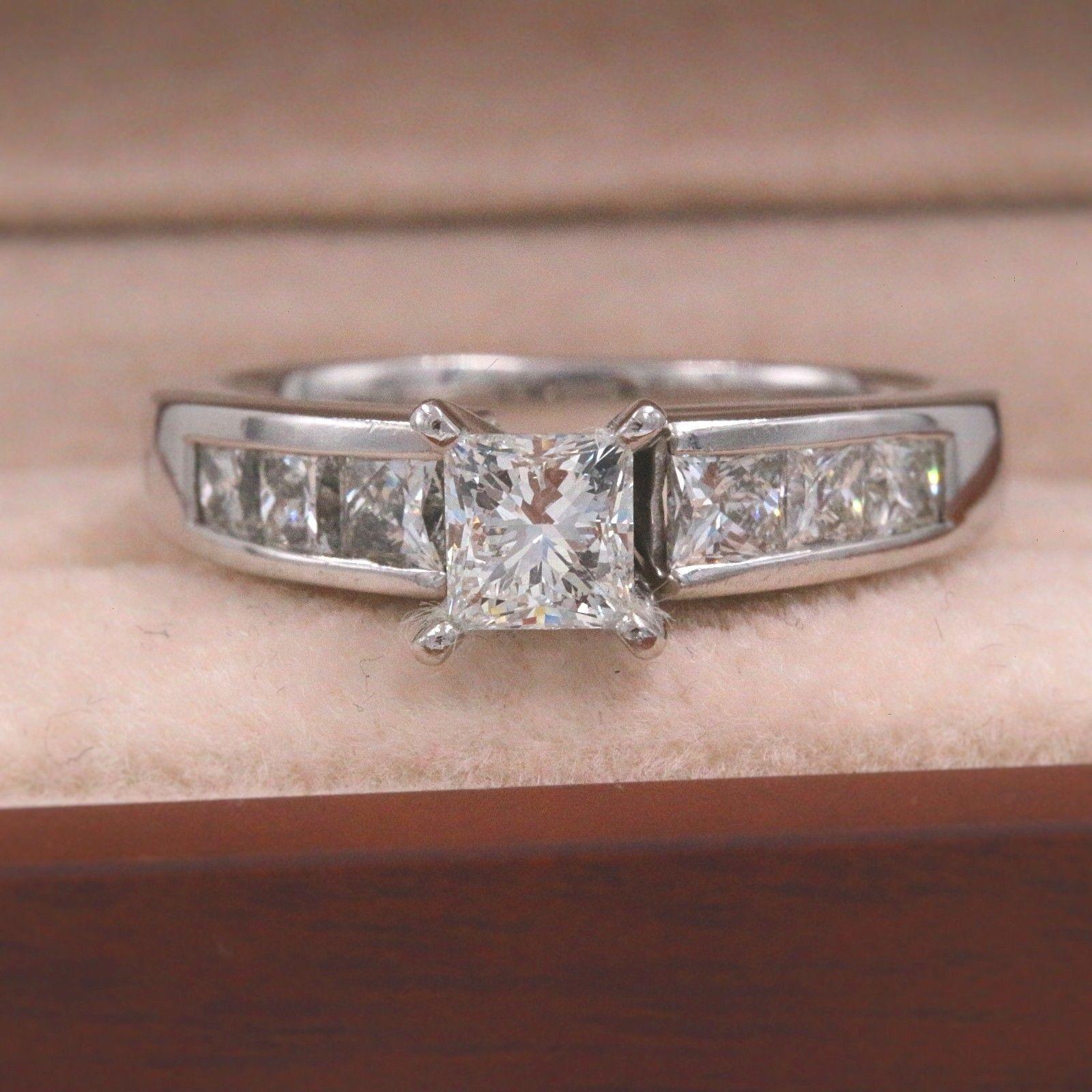 Leo Princess Diamond Engagement Ring 1.52 Carat 14 Karat White Gold 5