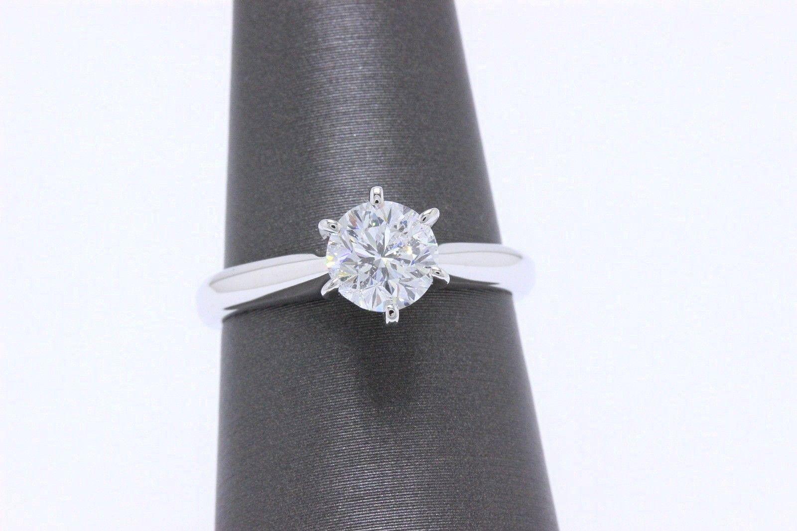 Leo Round Brilliant Diamond Solitaire Engagement Ring 0.97 CT 14KT WG GSI GEMX In Excellent Condition For Sale In San Diego, CA