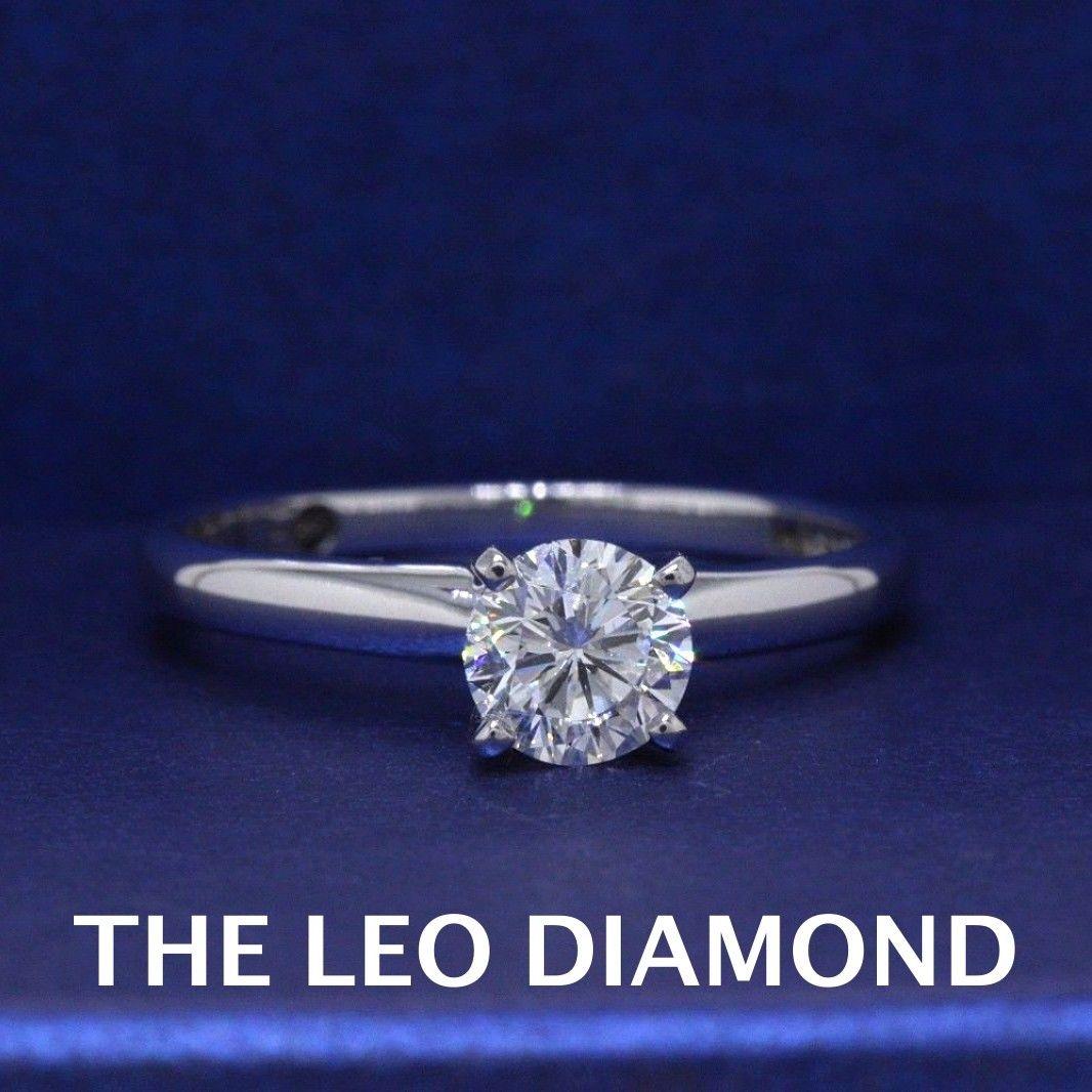 Taille ronde Leo Bague de fiançailles solitaire en or blanc 14 carats avec diamants ronds de 0,69 carat G SI2 en vente