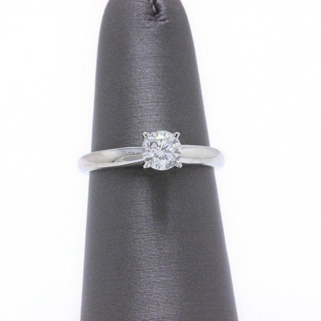 Leo, bague solitaire en or blanc 14 carats avec diamants ronds de 0,45 carat E I1 en vente 5