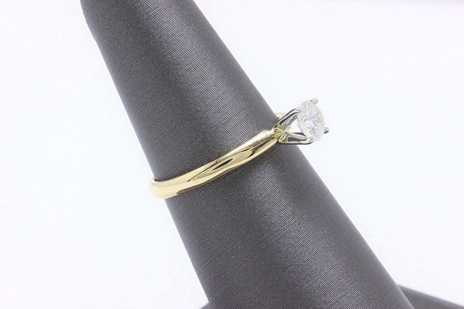 Leo Round Diamond Solitaire Ring 0.45 Carat I SI2 14 Karat Yellow Gold For Sale 1