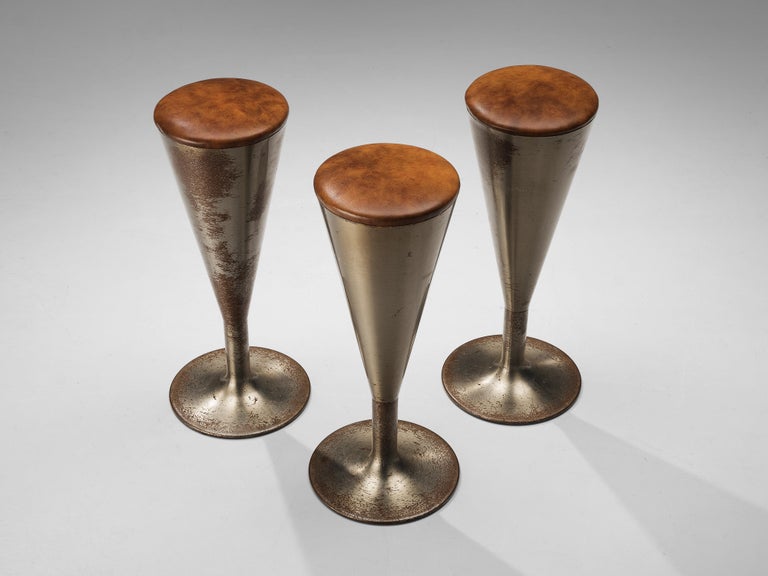 Mid-20th Century Leo Thafvelin for Johanson Design Set of Bar Stools in Patinated Steel For Sale