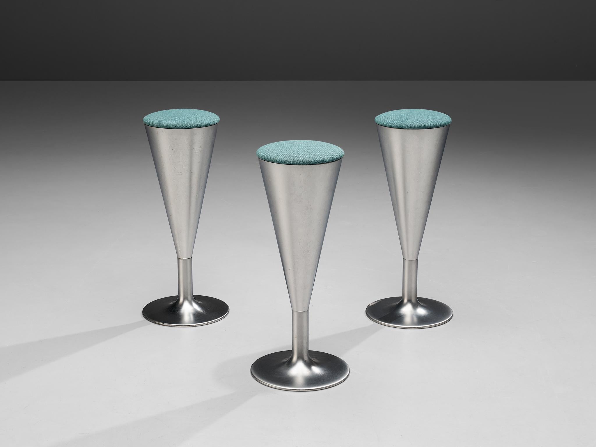 Leo Thafvelin for Johanson design, set of three bar stools, steel, turquoise fabric upholstery, Sweden, 1960s

This eccentric set of three bar stools is designed by the Swedish designer Leo Thafvelin. The stools are executed in fabric for the seat