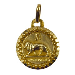 Vintage Leo Zodiac 18k Yellow Gold Charm Pendant