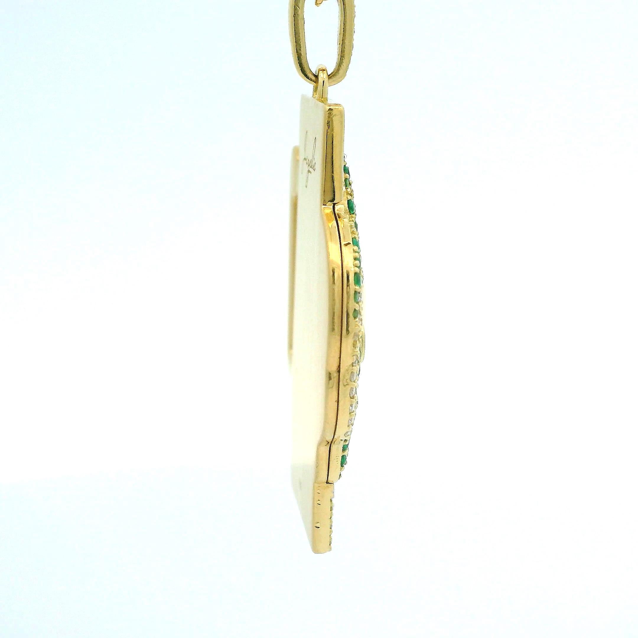 Women's or Men's Leo Zodiac Pendant Necklace  18k Gold 60 Diamonds 0.9 CT 76 Tsavorites 0.5 CT For Sale