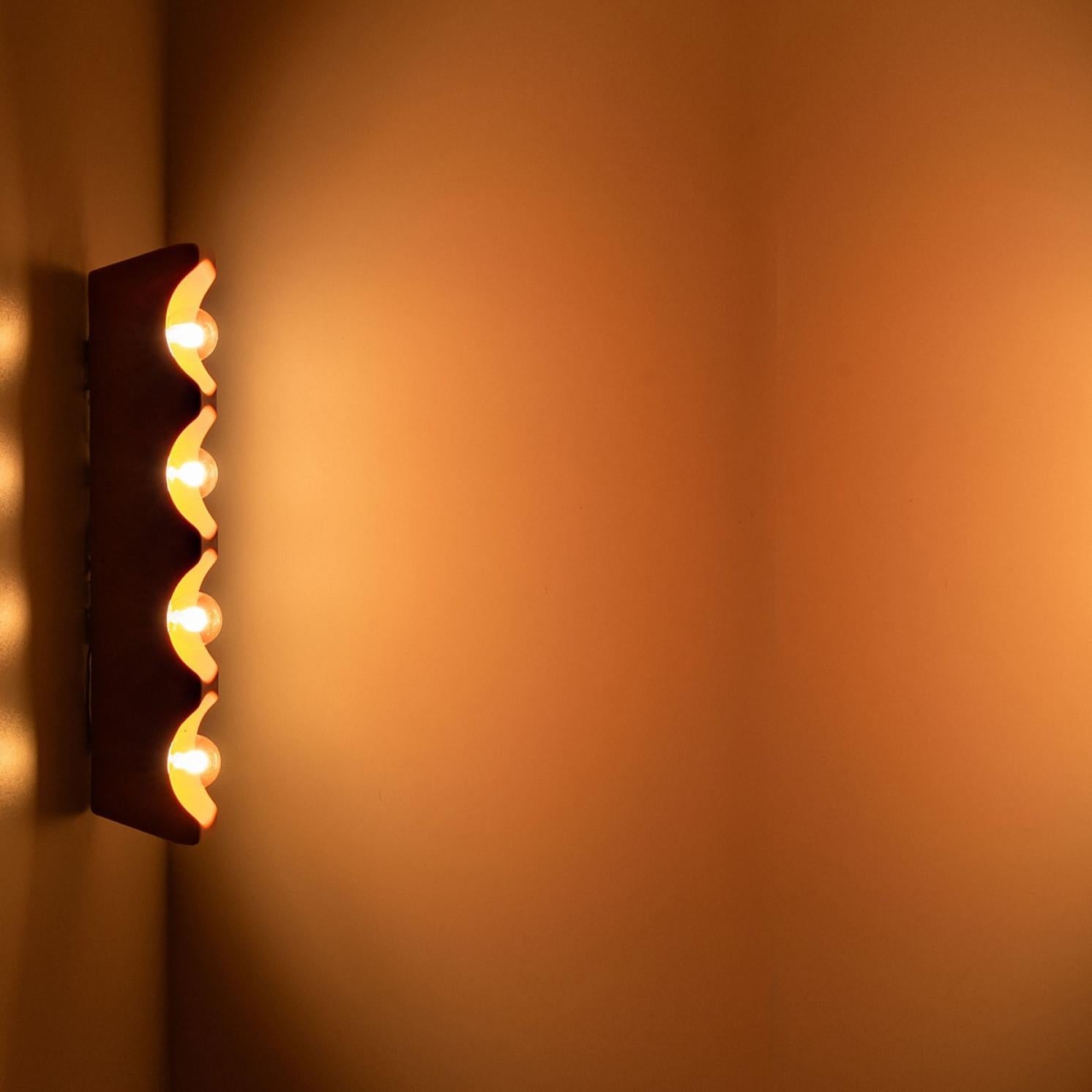 Leola Ceramic OrangeTraffic Wall Light, 1960s For Sale 6