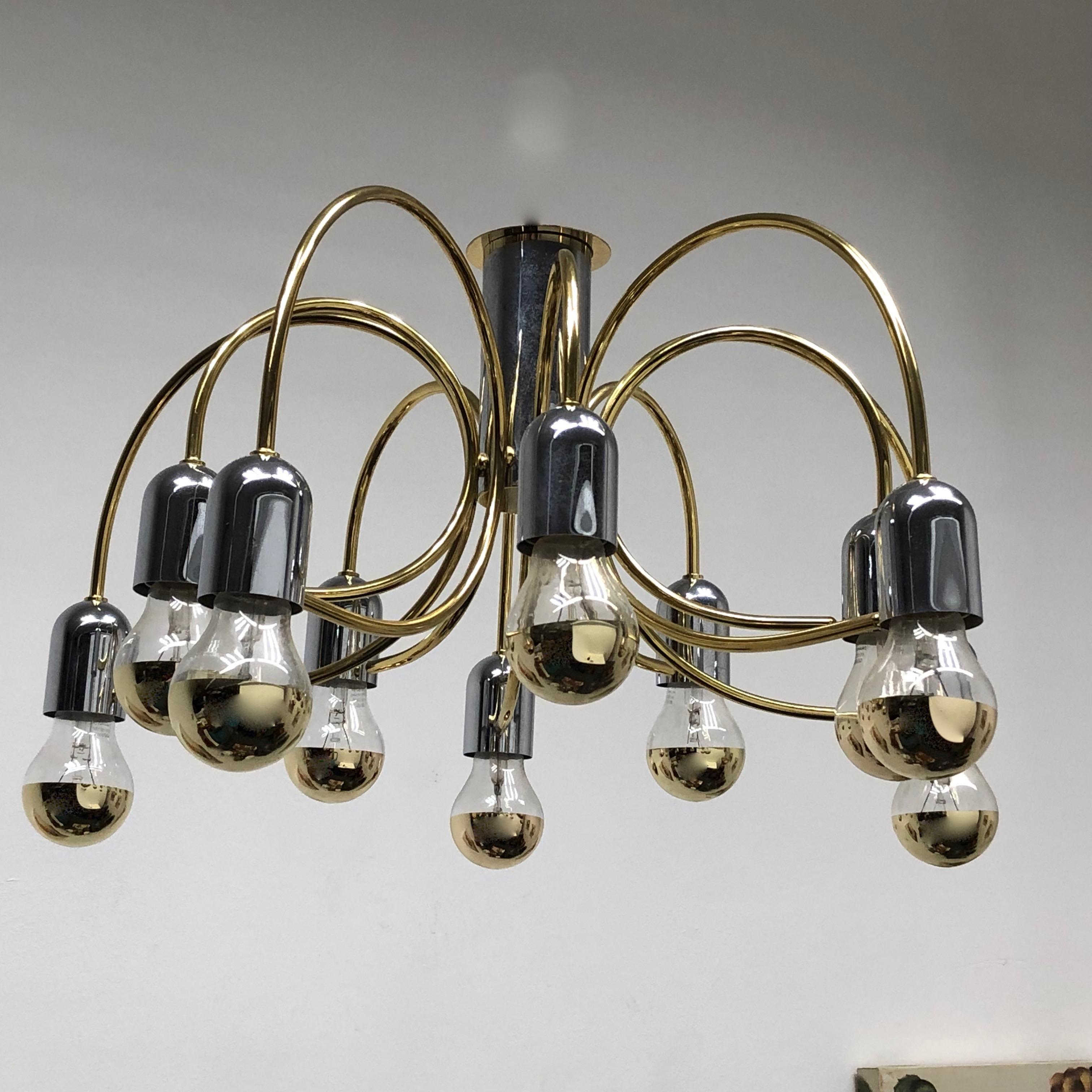 Cosack Leuchten Modernist Sputnik Brass and Chrome 10-Light Flush Mount, 1970s For Sale 1