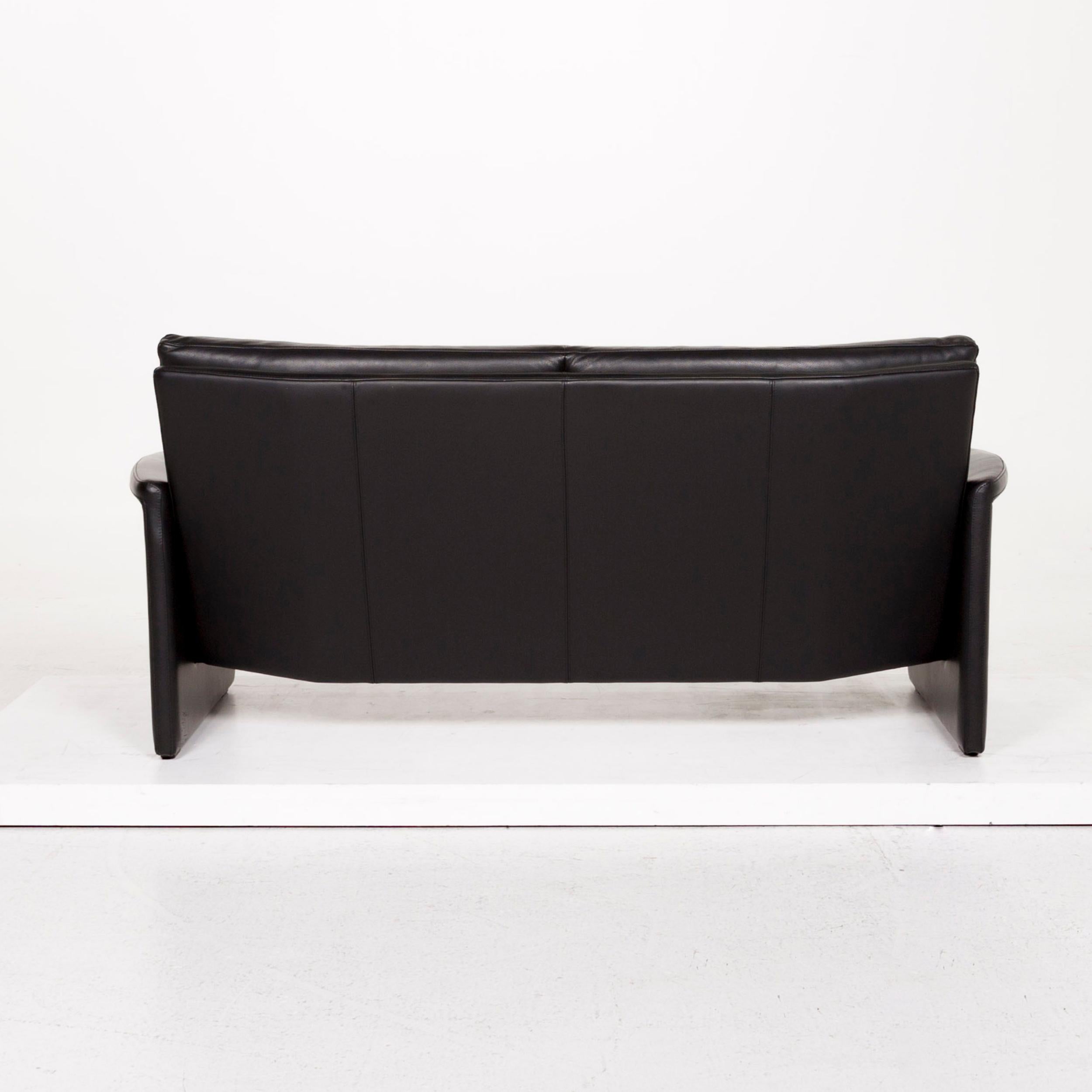 Leolux Antipode Leather Sofa Black Two-Seat Couch For Sale 1