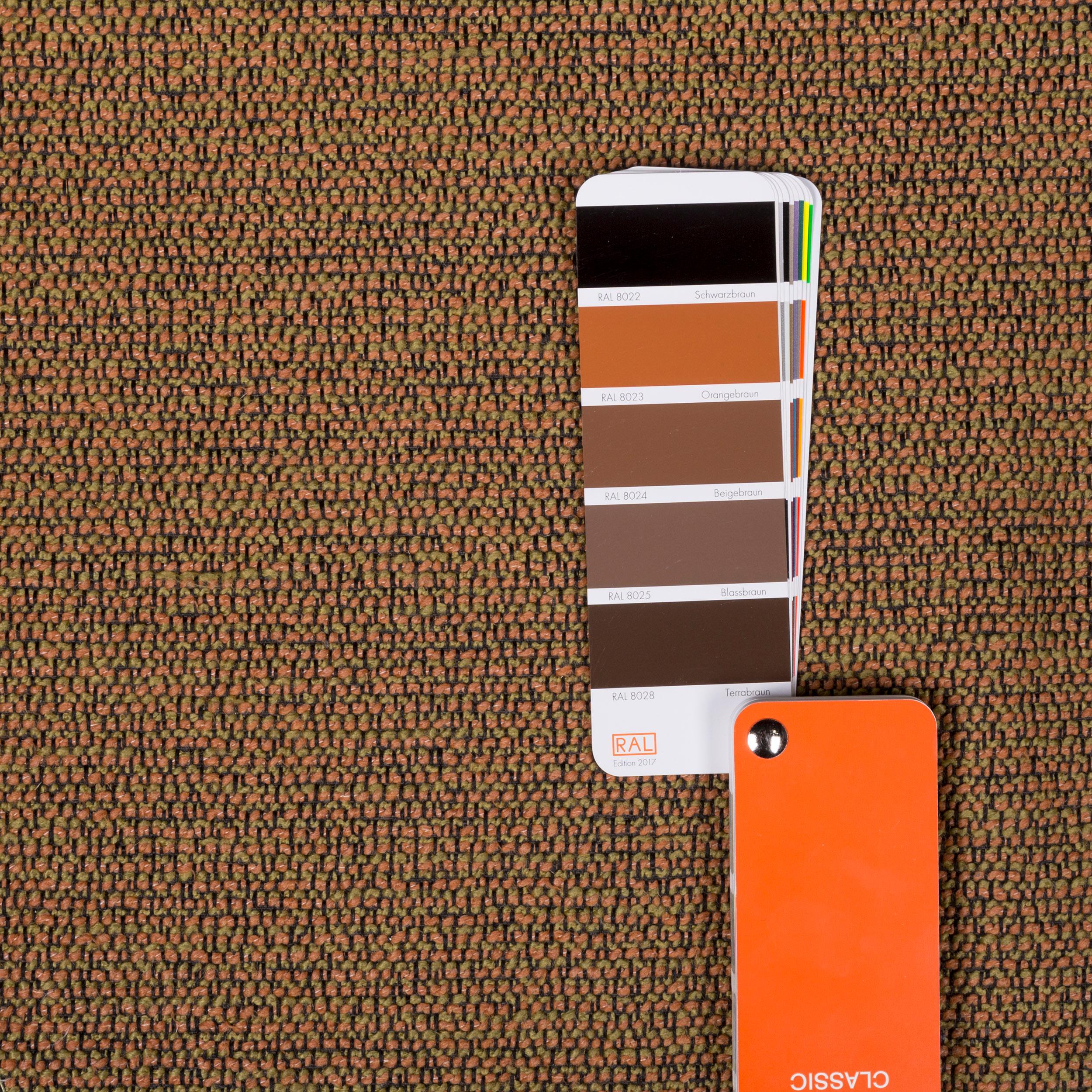 XXI secolo e contemporaneo Leolux Archipelago Set di divani in tessuto di design Greene & Greene 1x Tre posti 1x