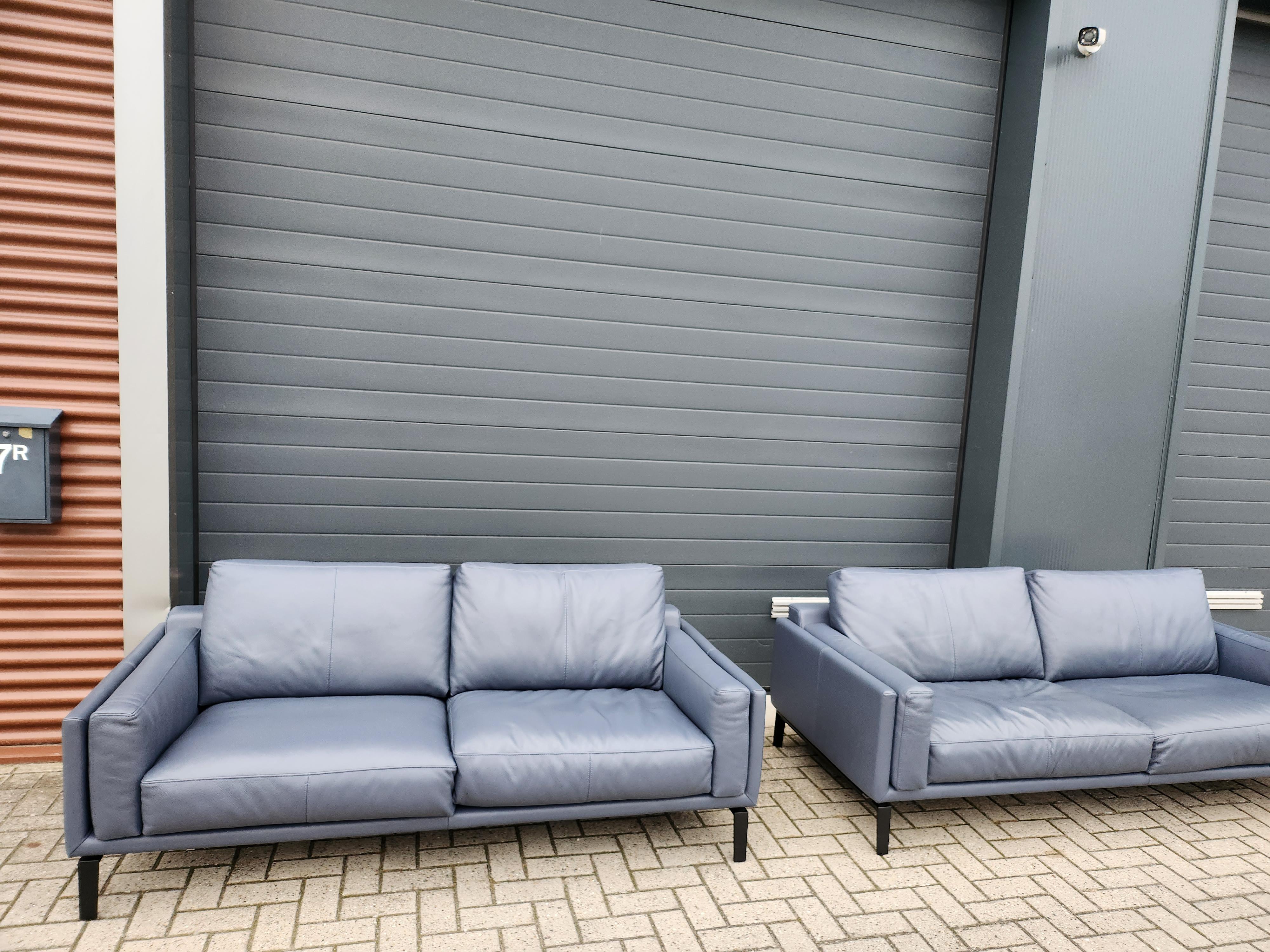 Dutch Leolux Bellice sofa set of 2 - including headrest