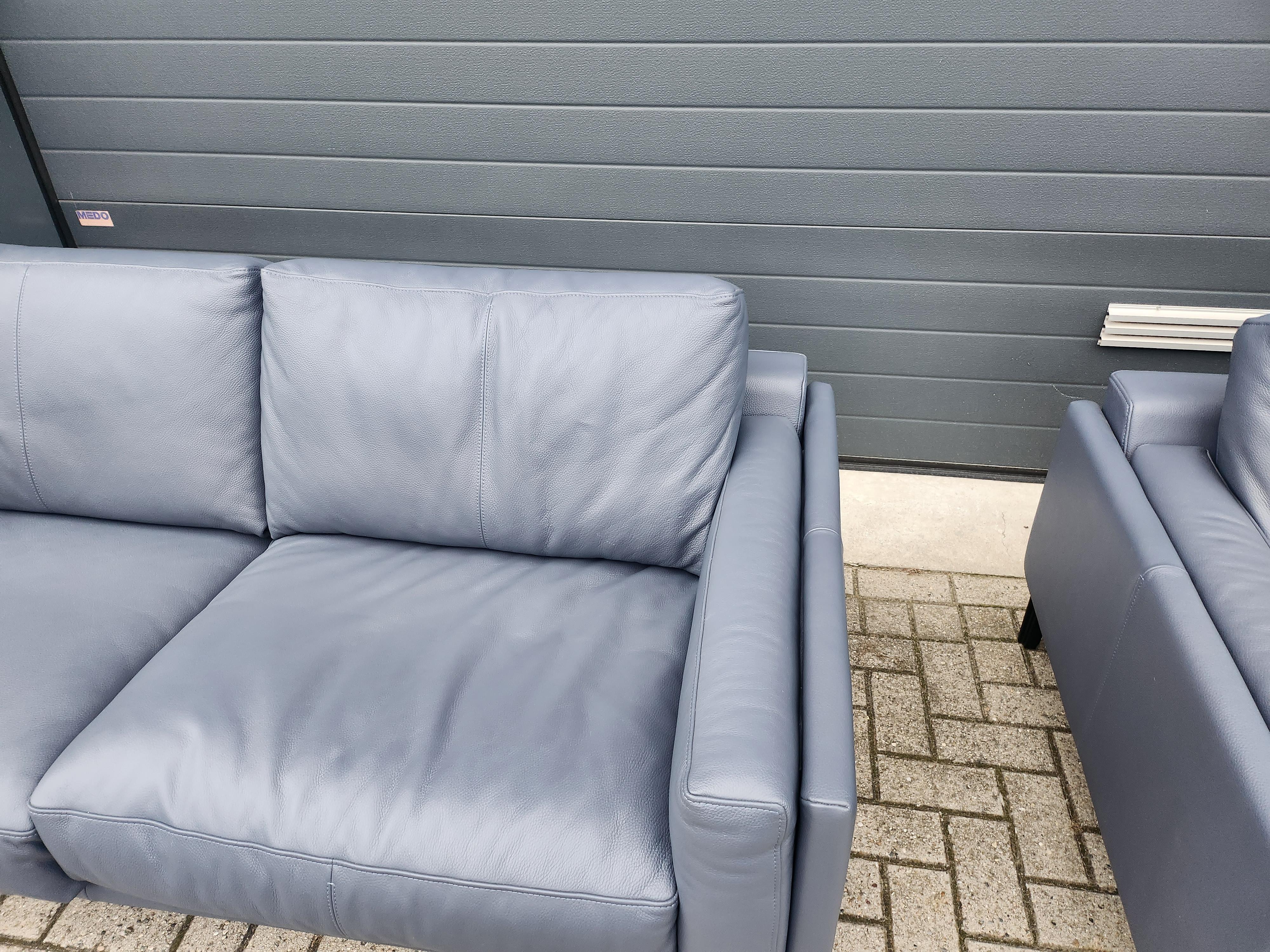 Leolux Bellice sofa set of 2 - including headrest 3