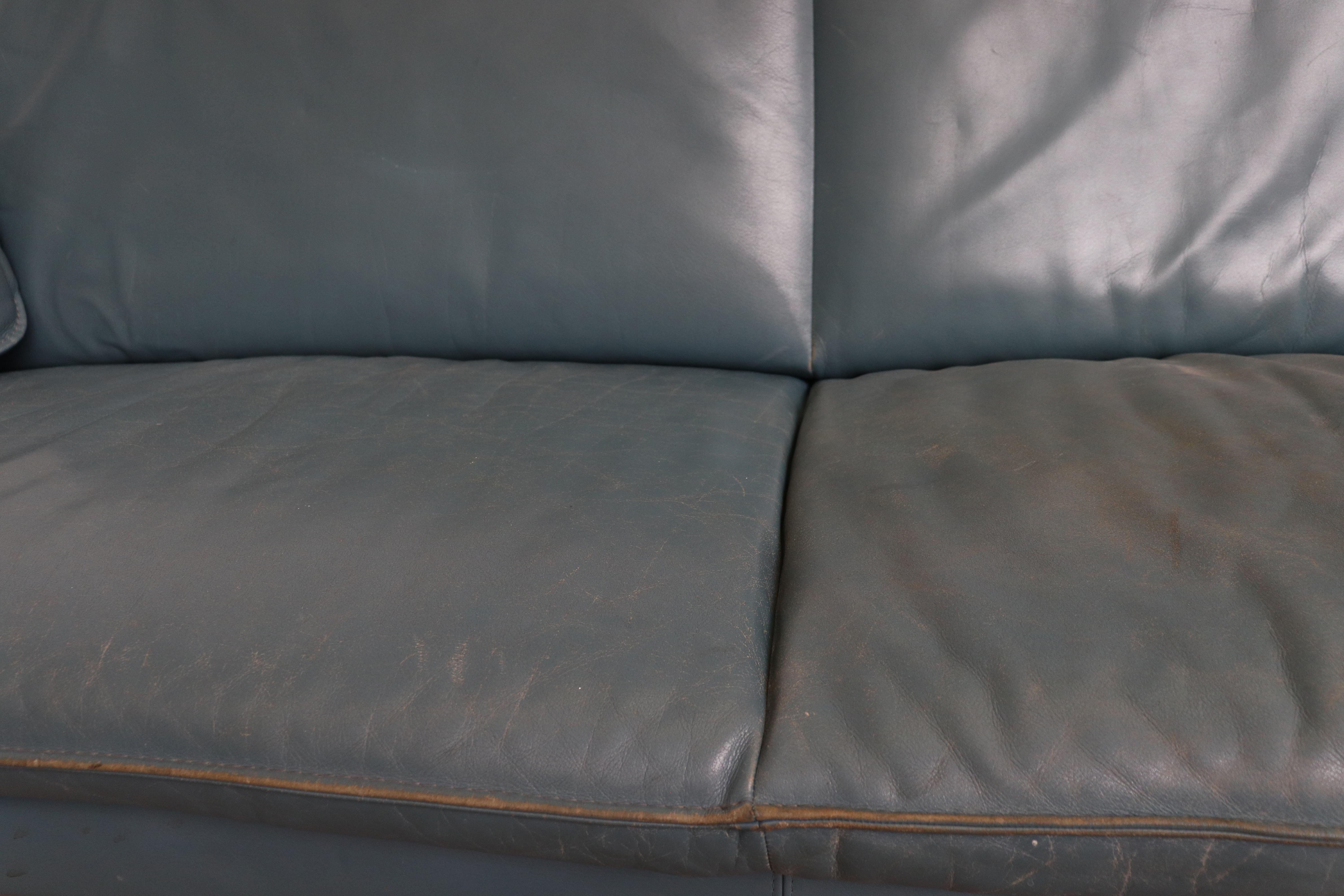 Leolux Blue Leather 'Bora Bora' Sofa 4
