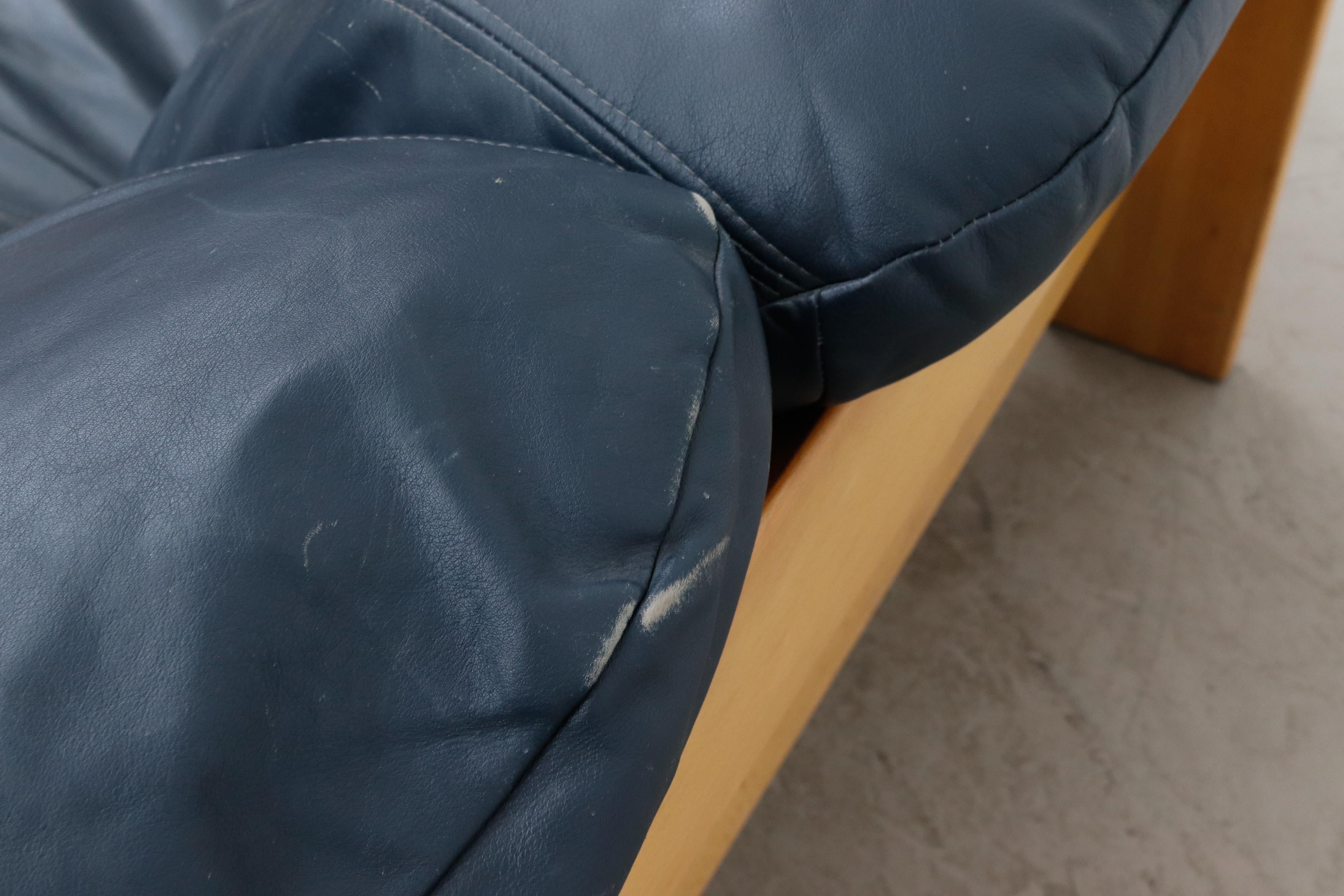 Leolux Blue Leather Bucket Loveseat 4