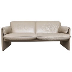 Leolux Bone Leather 'Bora Bora' Sofa