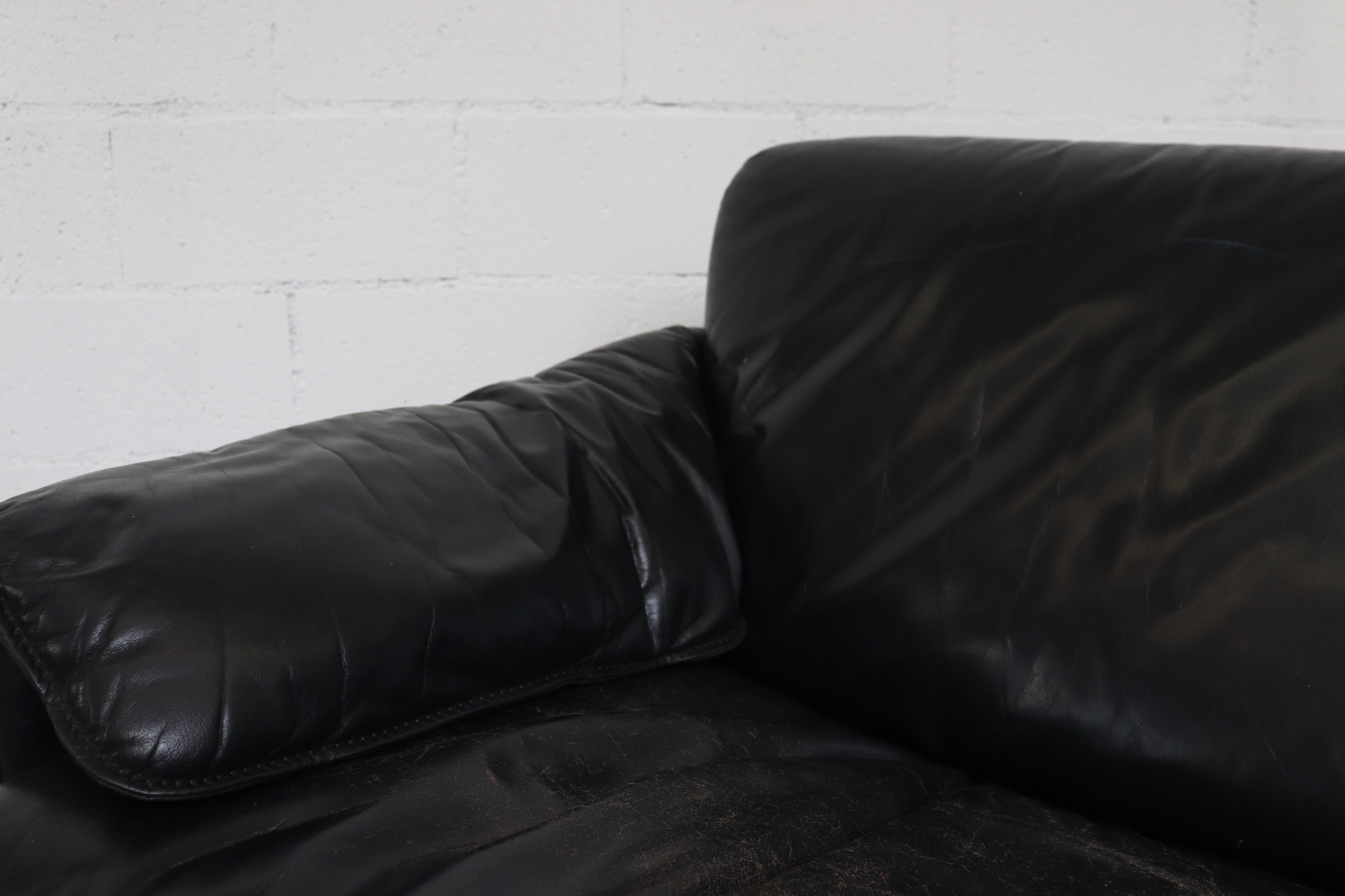 Leolux 'Bora Bora' Black Leather 3-Seat Sofa 3