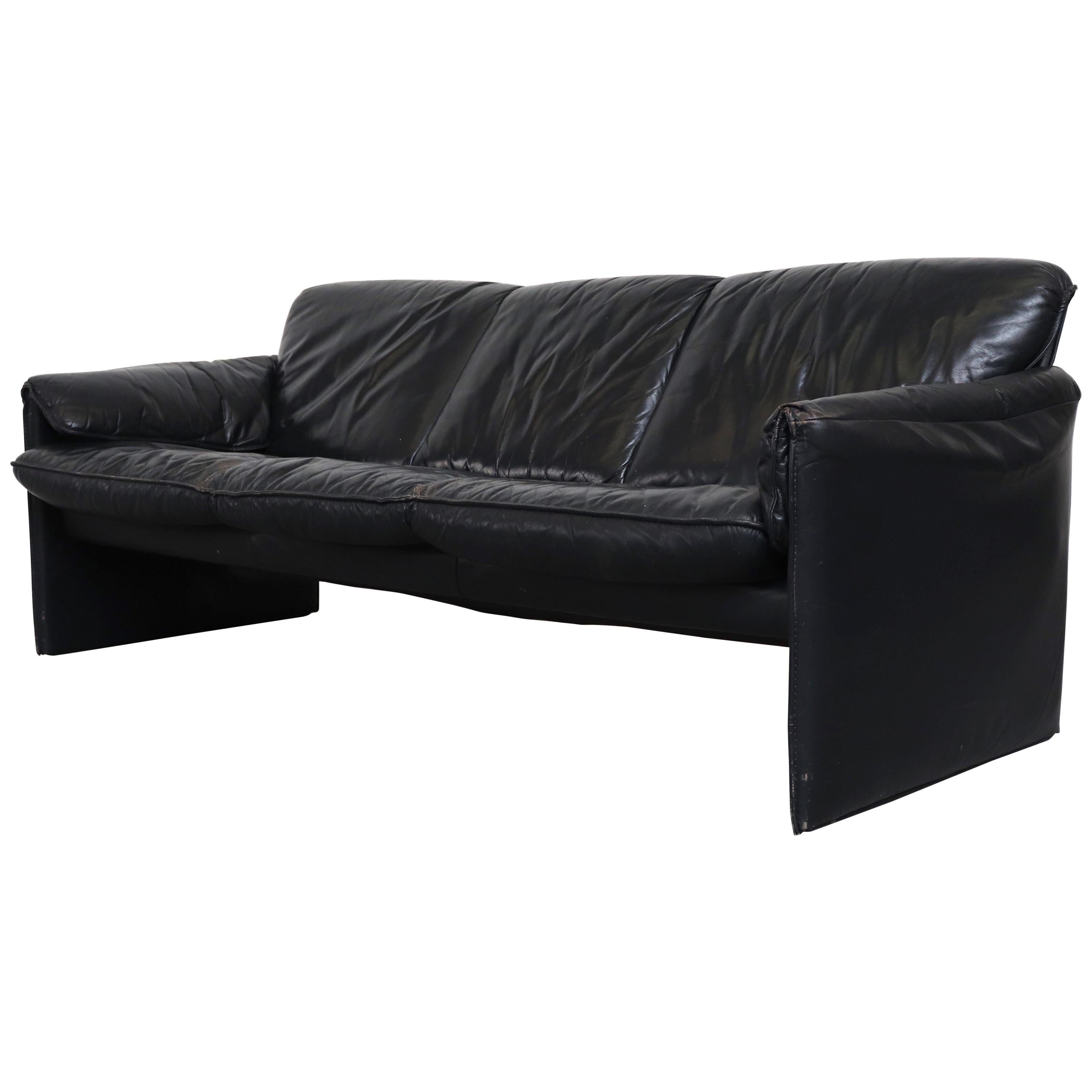 Leolux 'Bora Bora' Black Leather 3-Seat Sofa