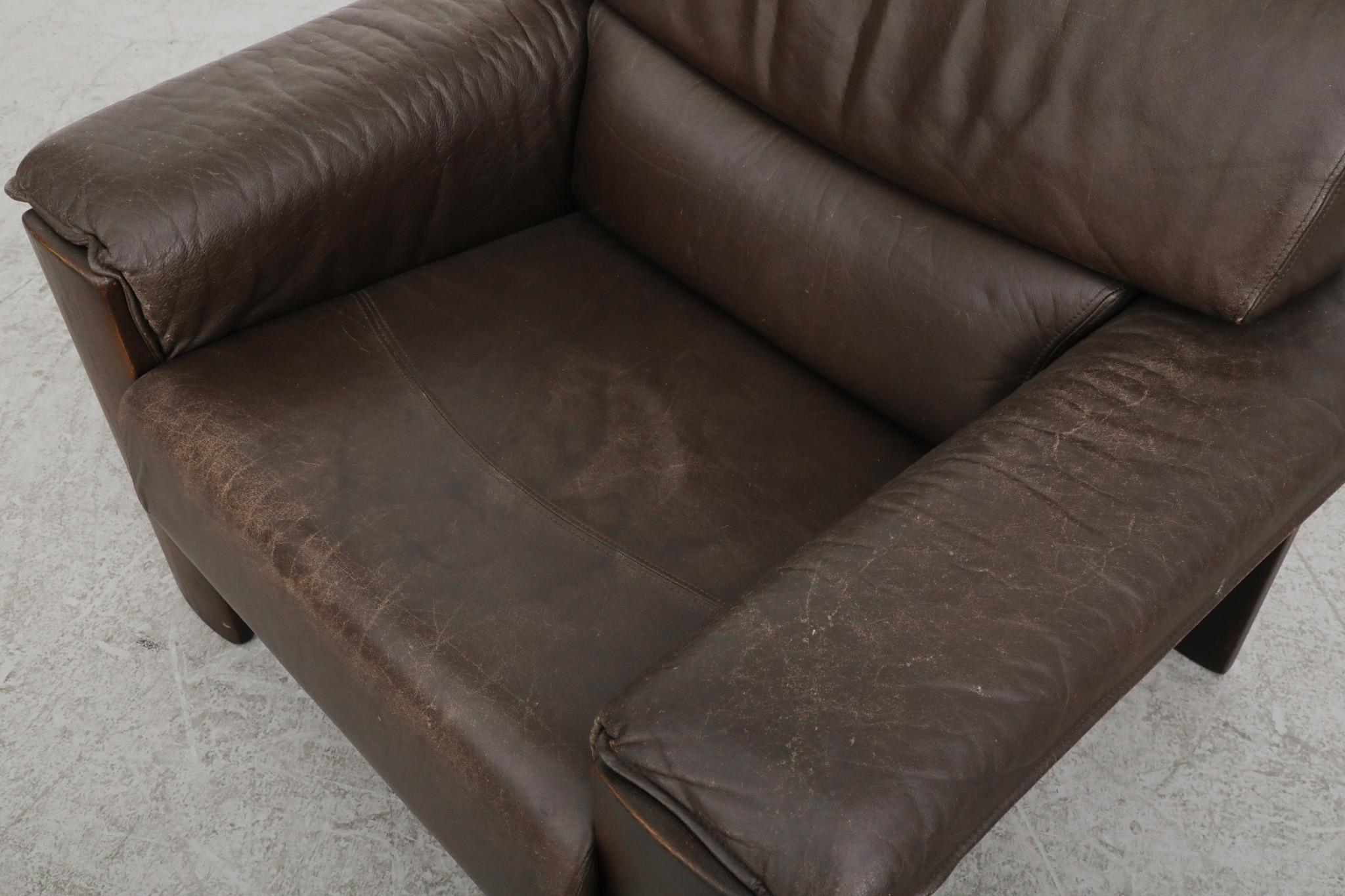 Leolux Brown Leather Lounge Chair For Sale 9