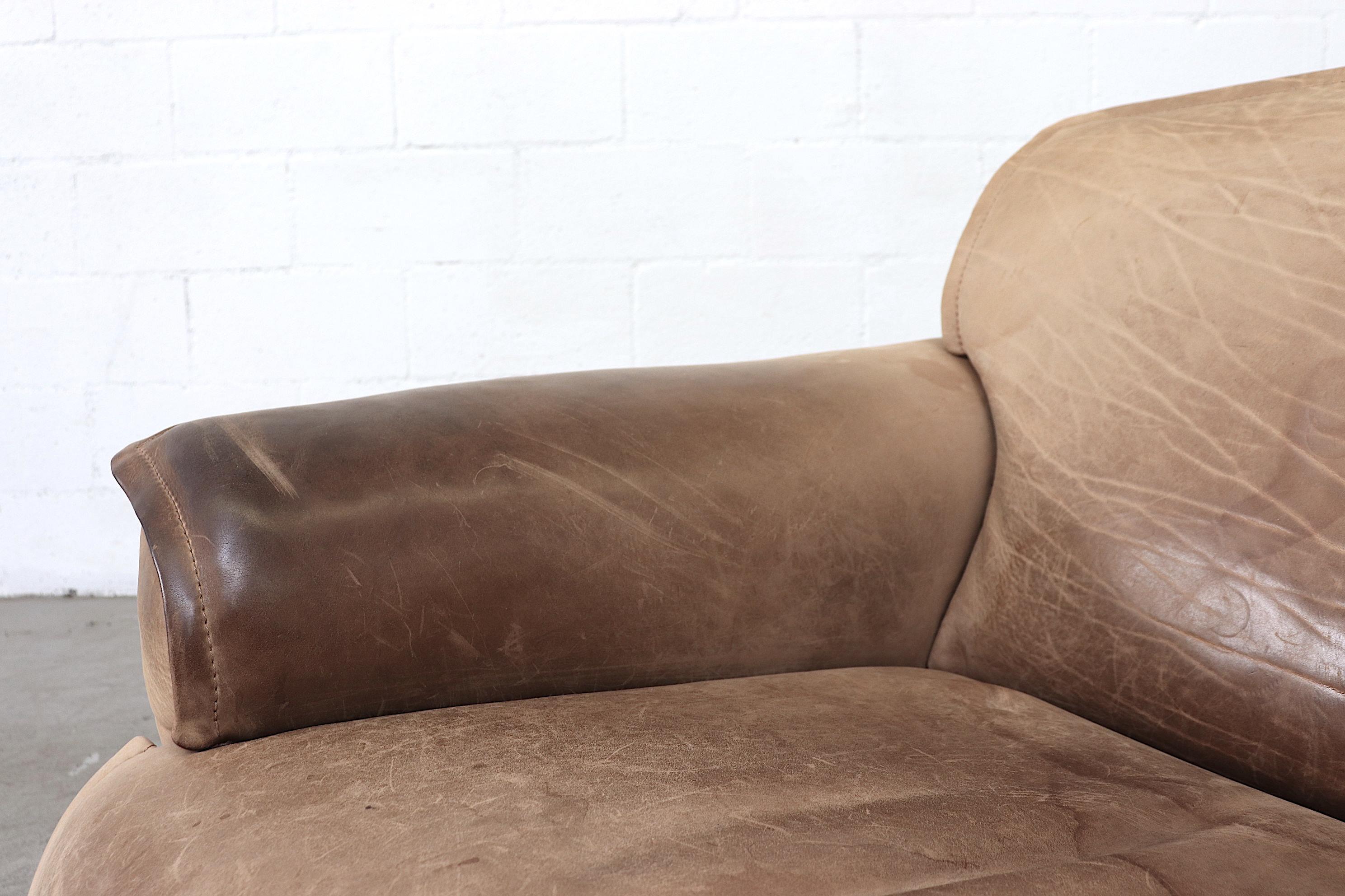 Leolux Buffalo Leather Lounge Chair 1