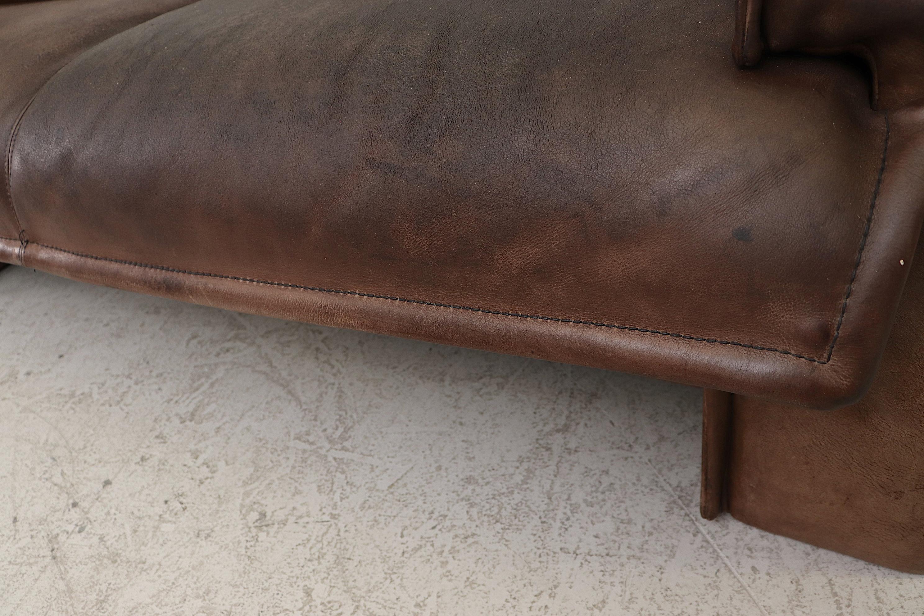 Well worn Leolux Buffalo Leather Love Seat 8