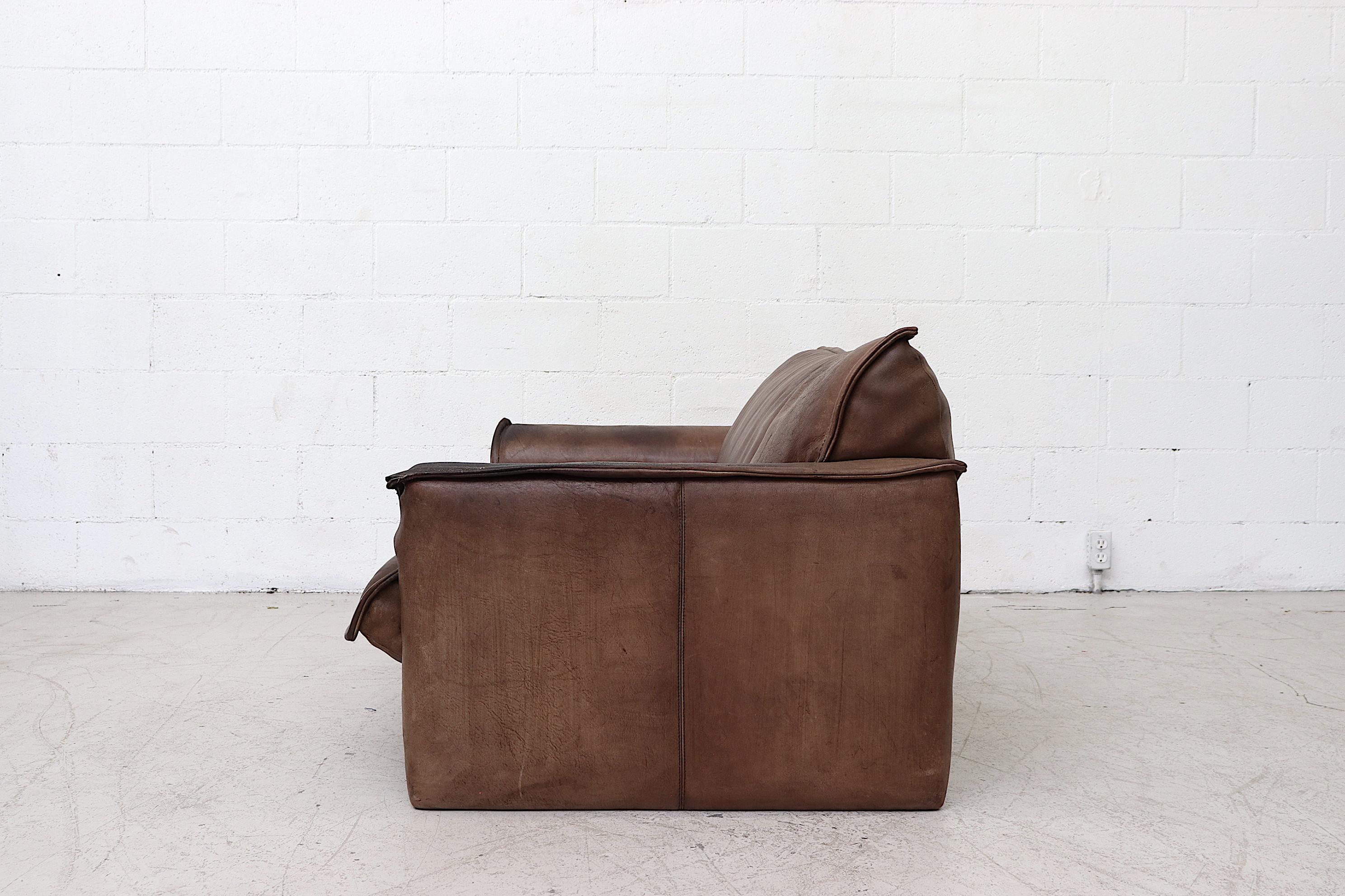 Dutch Well worn Leolux Buffalo Leather Love Seat