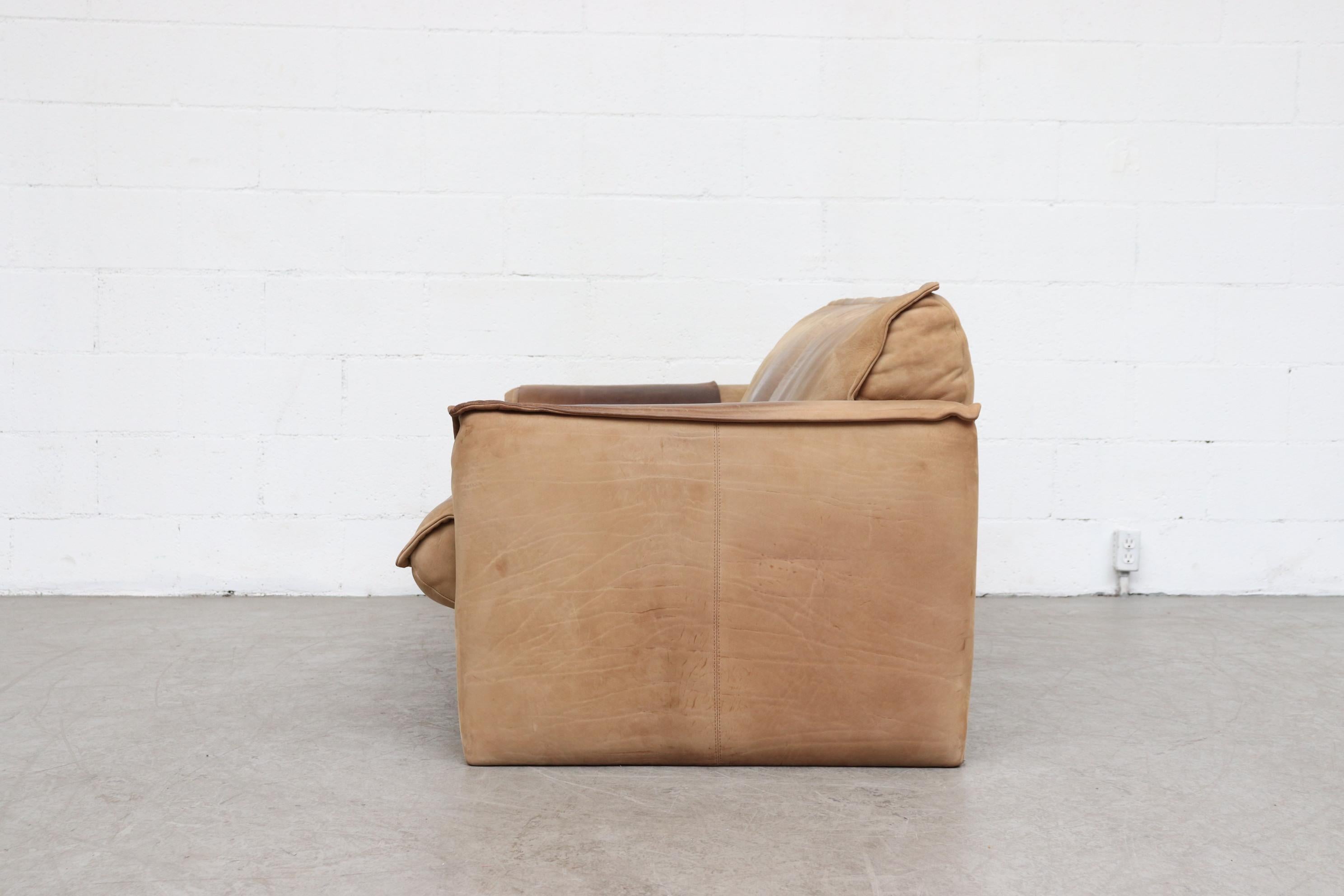 leolux loveseat