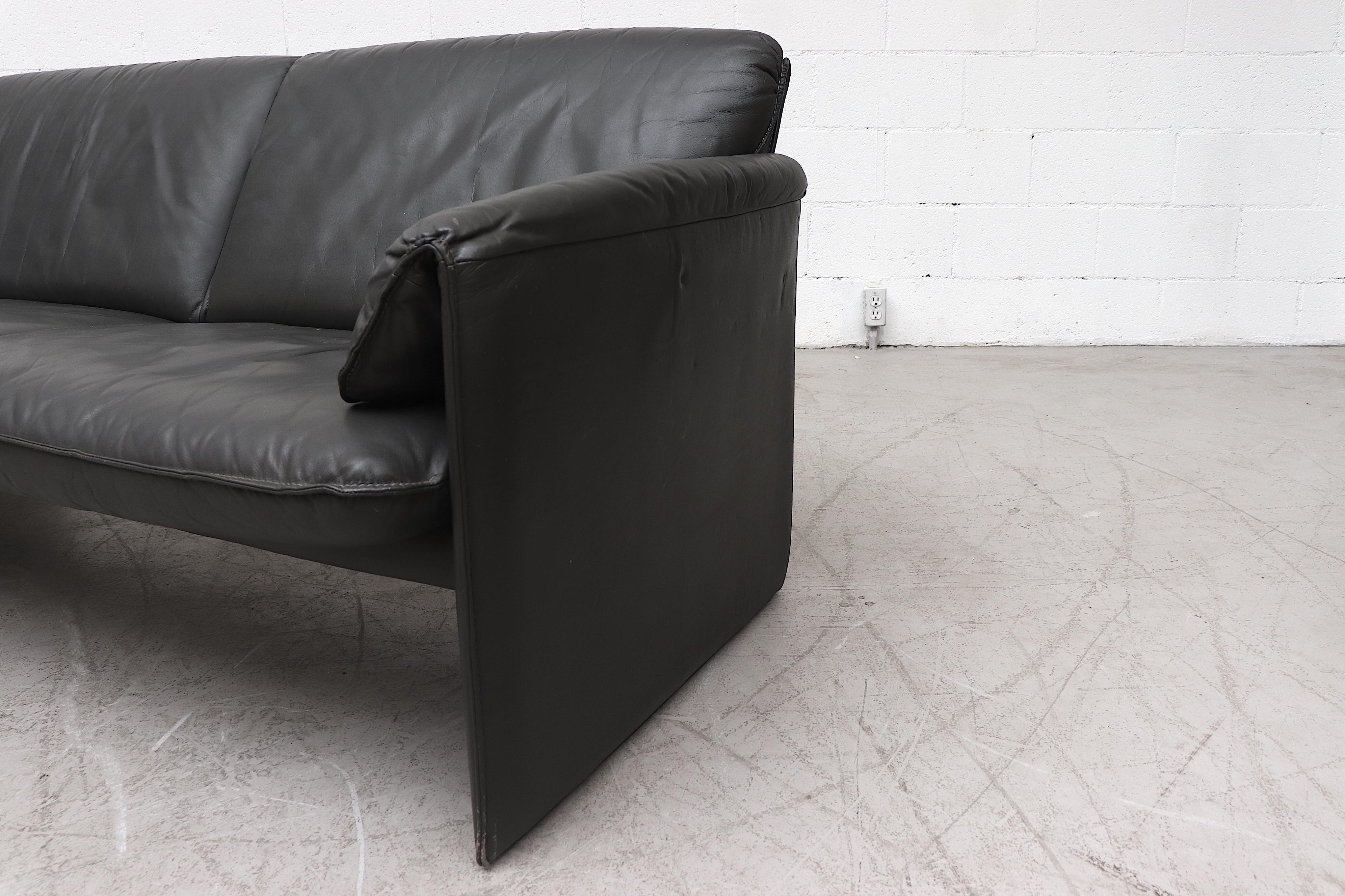 Leolux Charcoal Leather 'Bora Bora' Sofa 2