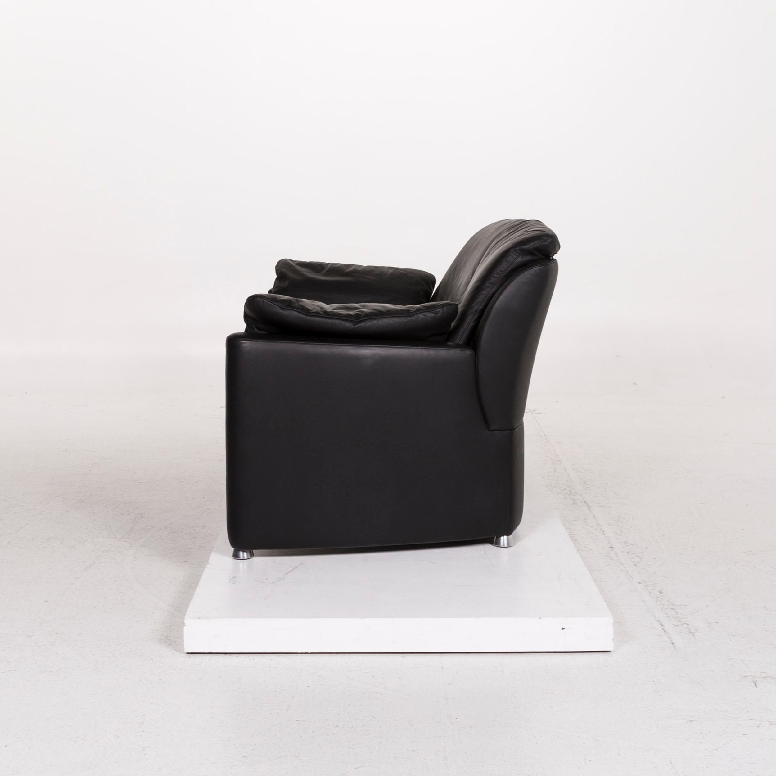 Leolux Fidamigo Leather Sofa Black Two-Seat Couch For Sale 4