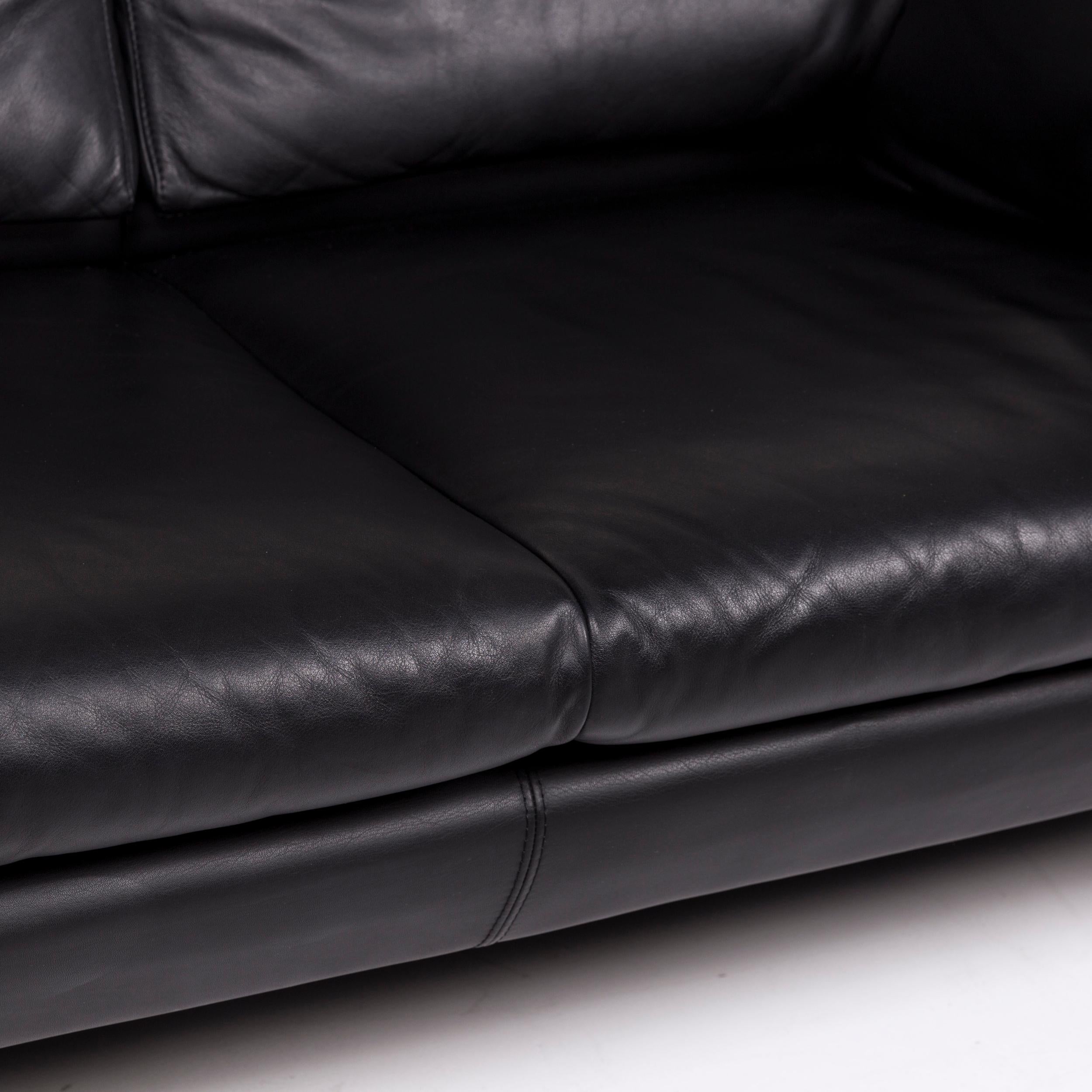 Modern Leolux Fidamigo Leather Sofa Black Two-Seat Couch For Sale