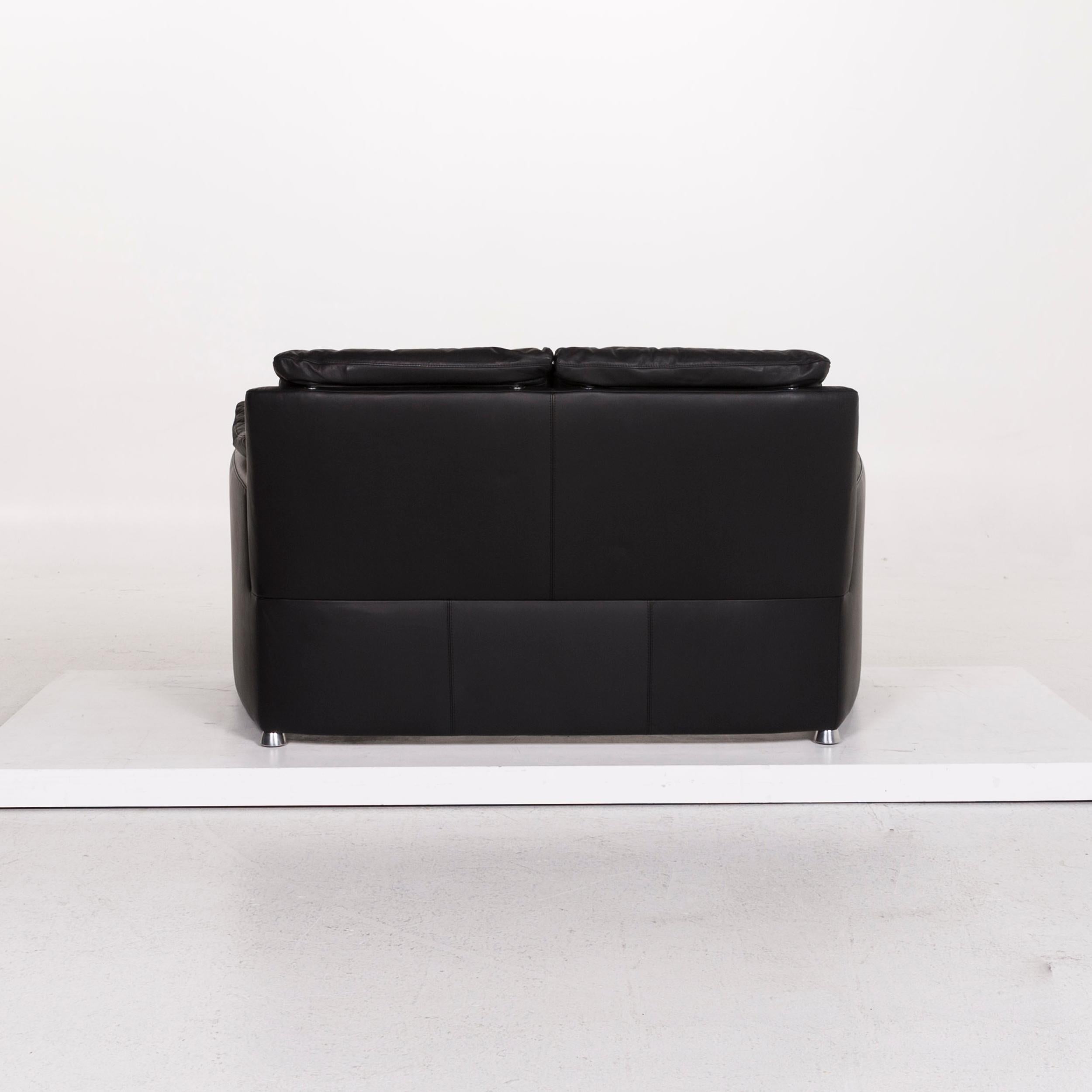 Leolux Fidamigo Leather Sofa Black Two-Seat Couch For Sale 3