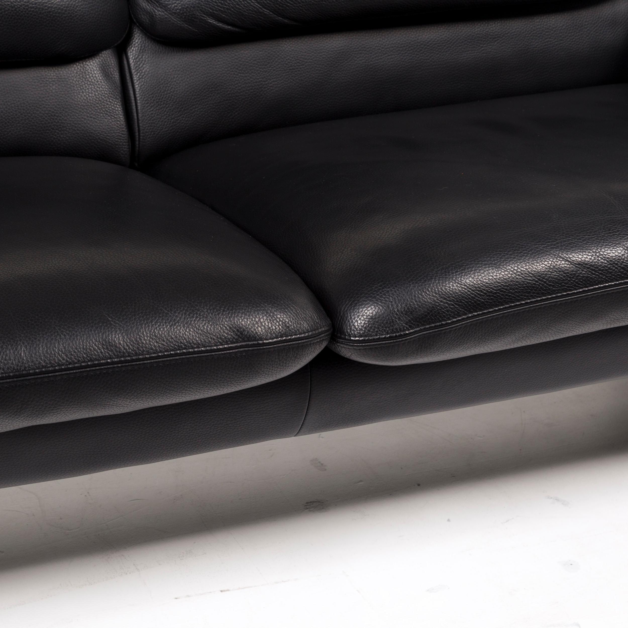 Modern Leolux Leather Sofa Black Two-Seat Couch For Sale